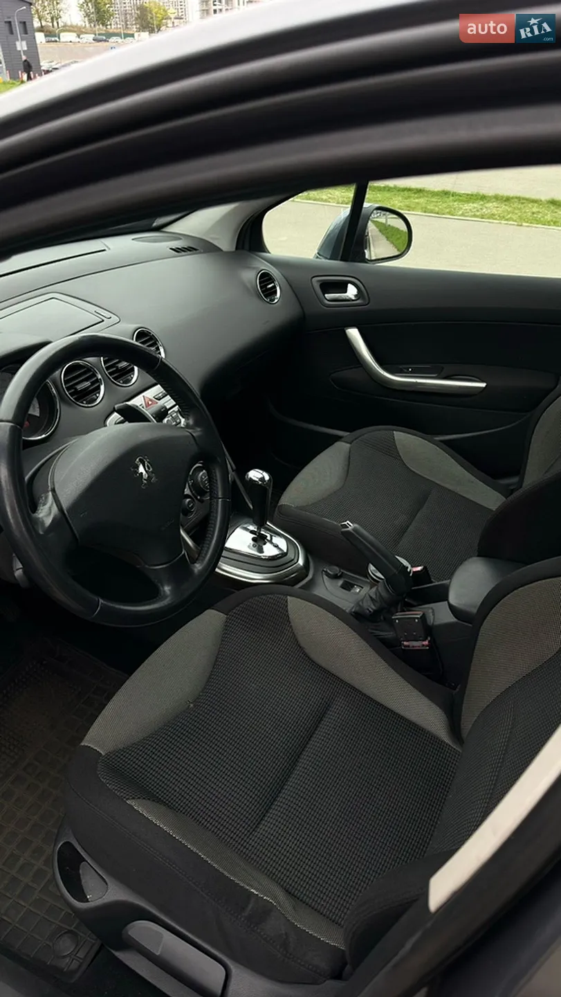 2010 Peugeot 308 - мініатюра 8