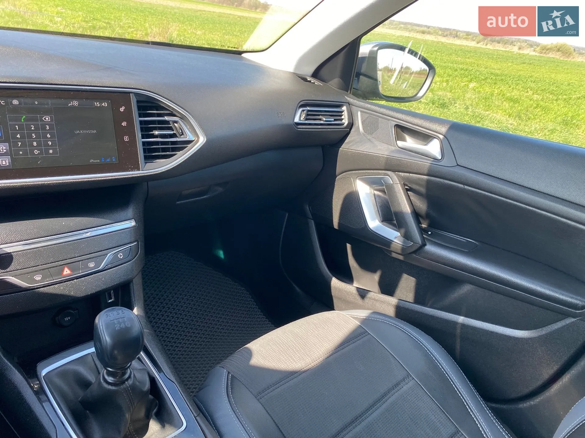 2015 Peugeot 308 - мініатюра 12