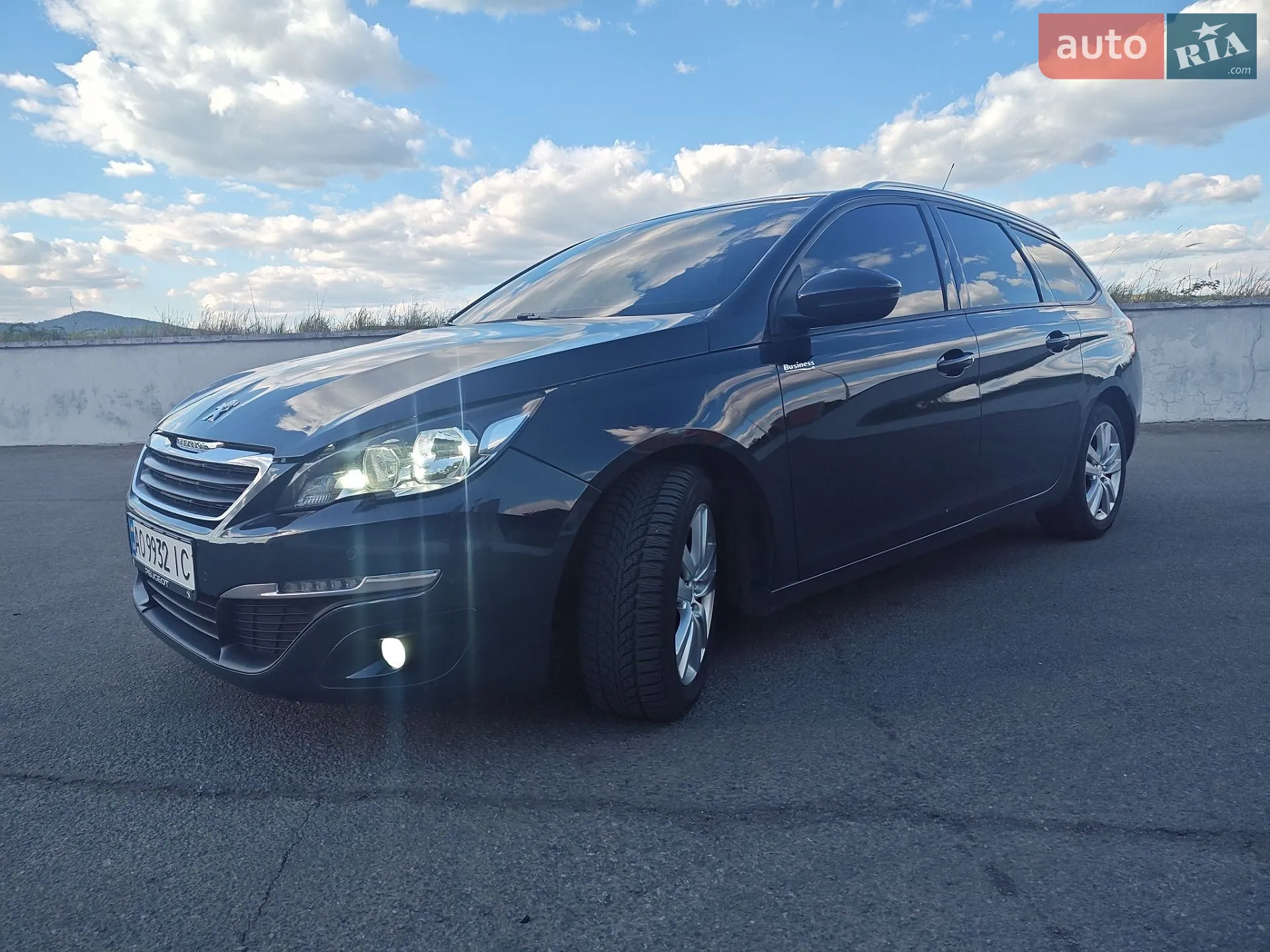 2016 Peugeot 308 - мініатюра 8