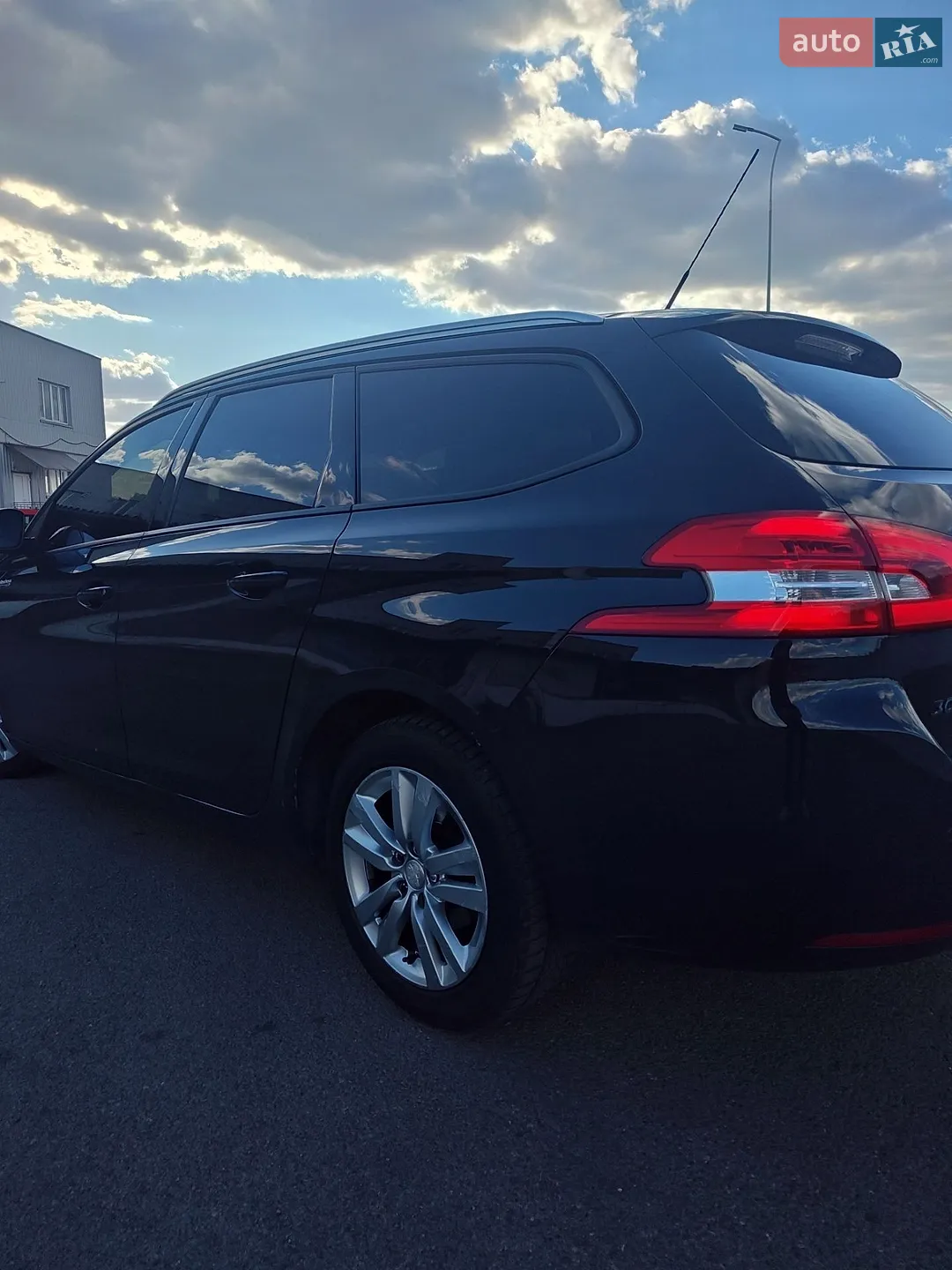 2016 Peugeot 308 - мініатюра 10