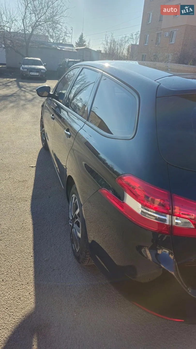 2014 Peugeot 308 - мініатюра 11