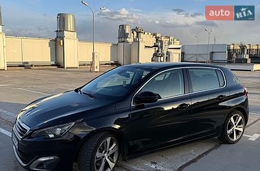 Хетчбек Peugeot 308 2016 в Києві