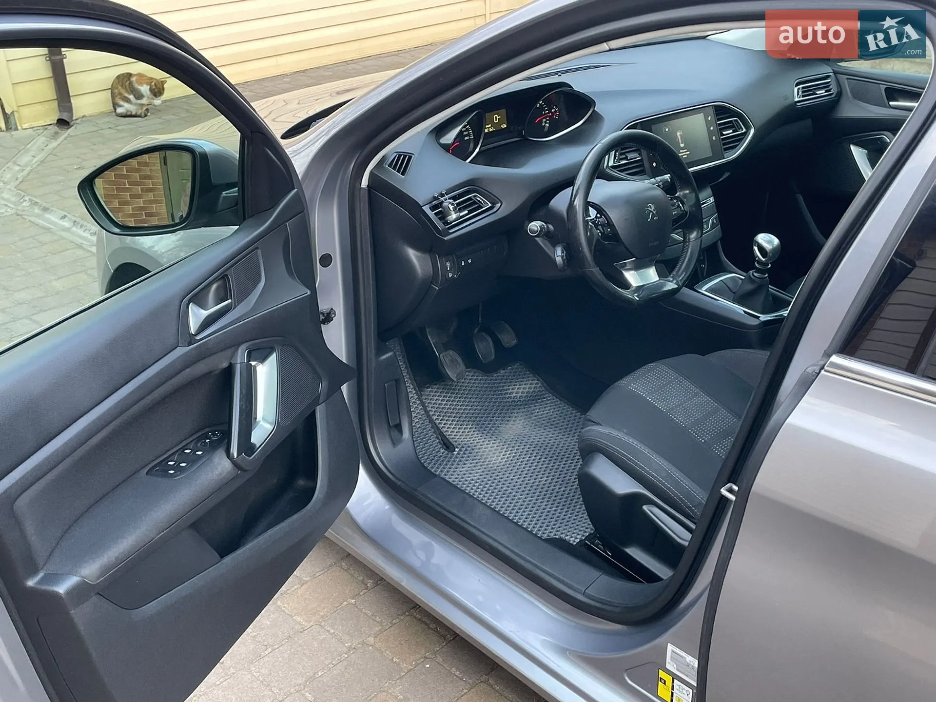 2015 Peugeot 308 - мініатюра 9