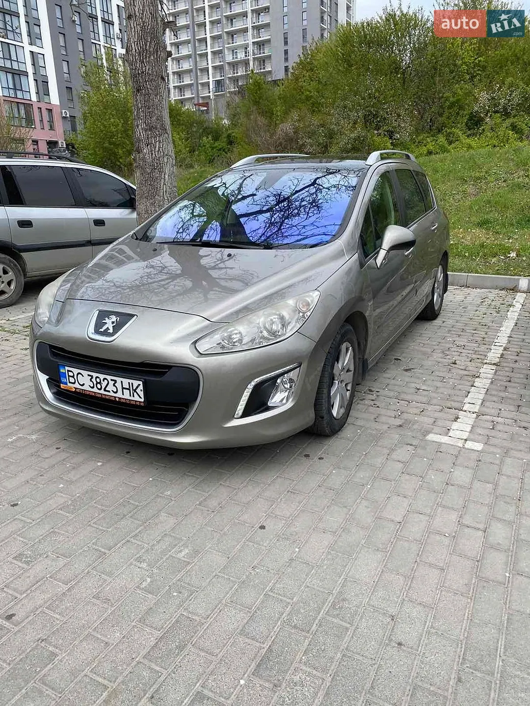 2012 Peugeot 308 - фото 1