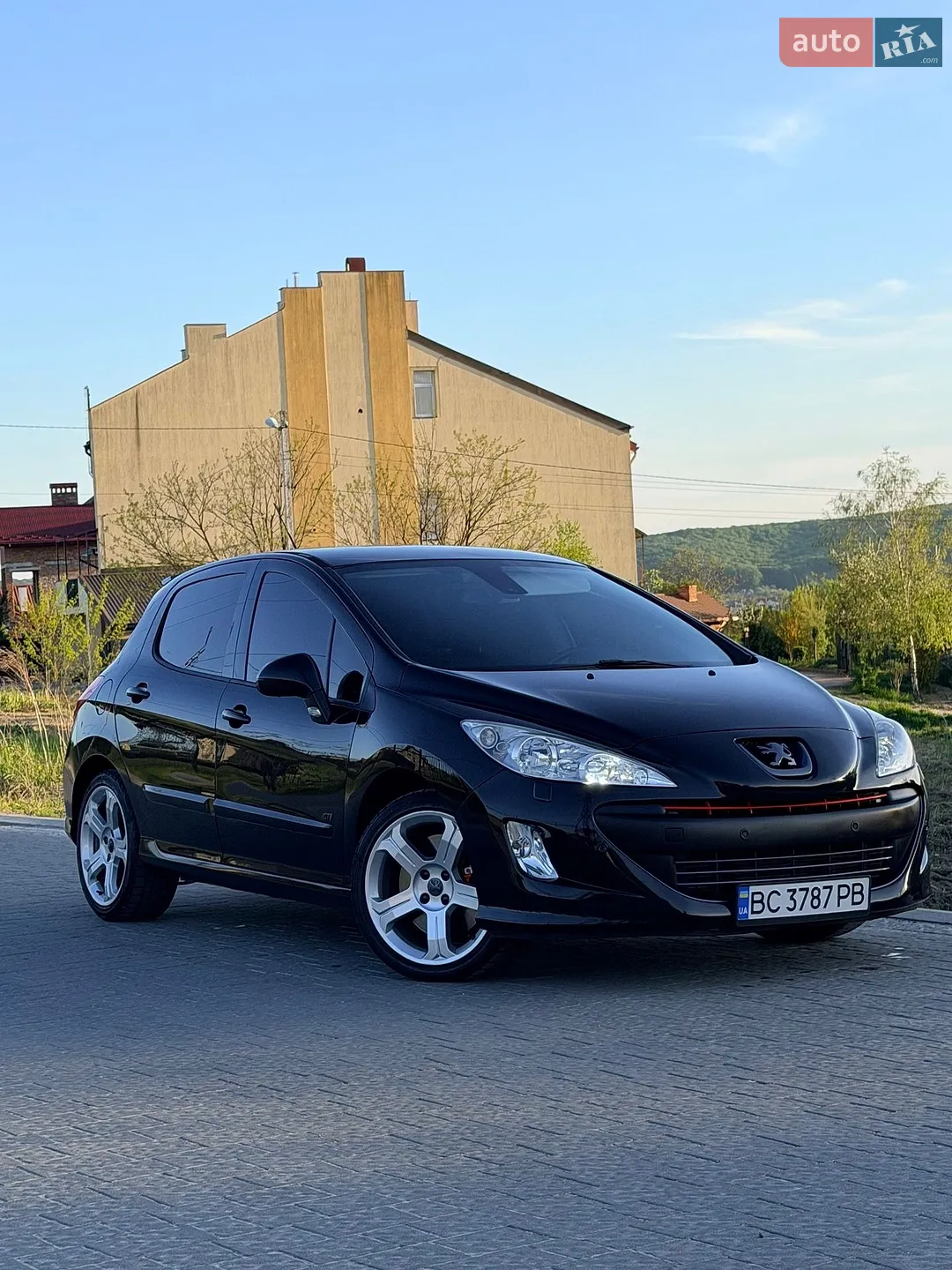 2010 Peugeot 308 - фото 1