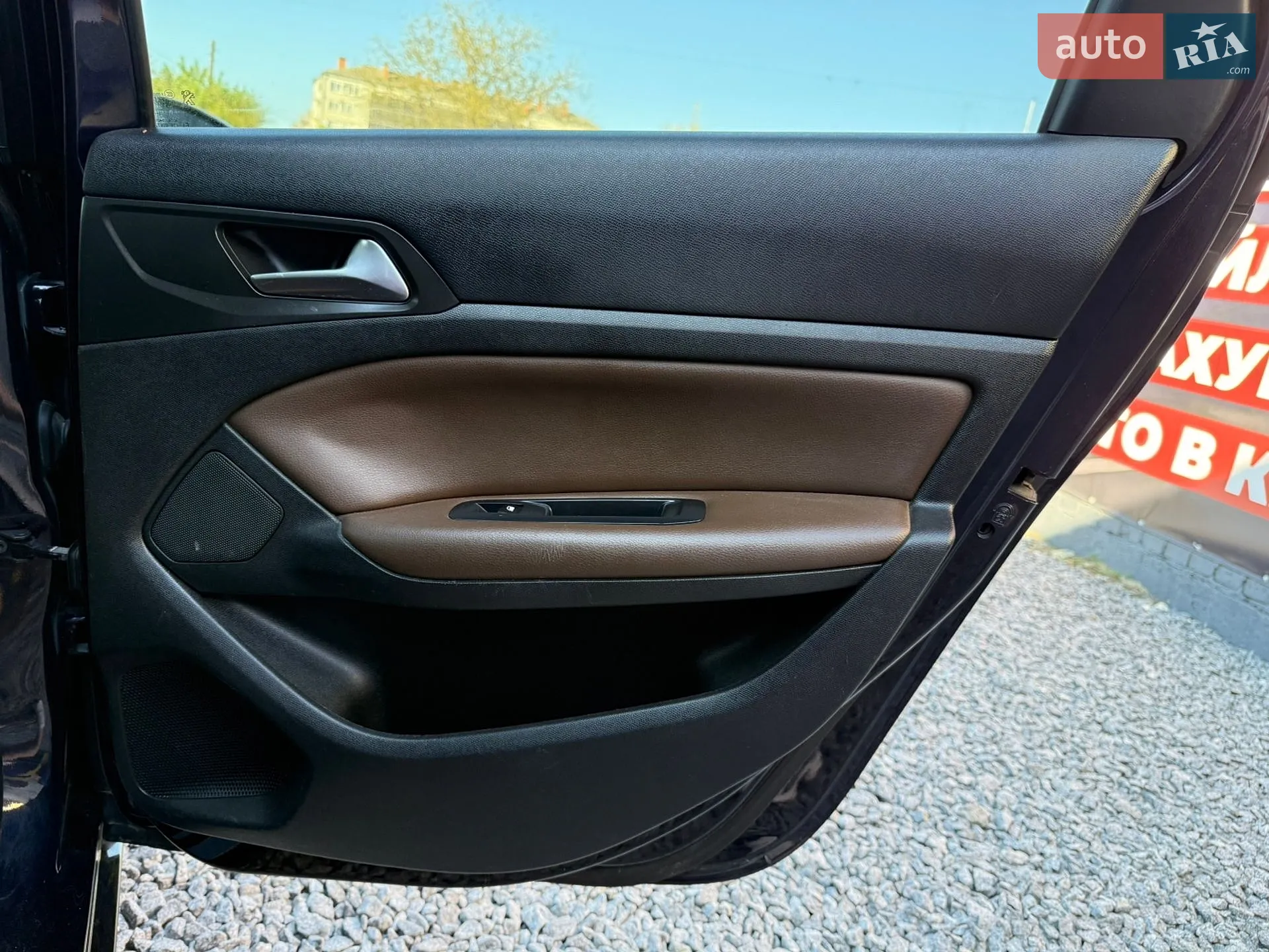 2015 Peugeot 308 - мініатюра 15