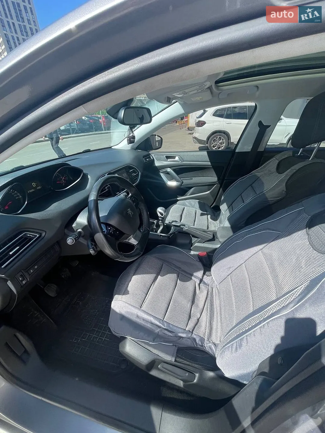 2015 Peugeot 308 - мініатюра 13