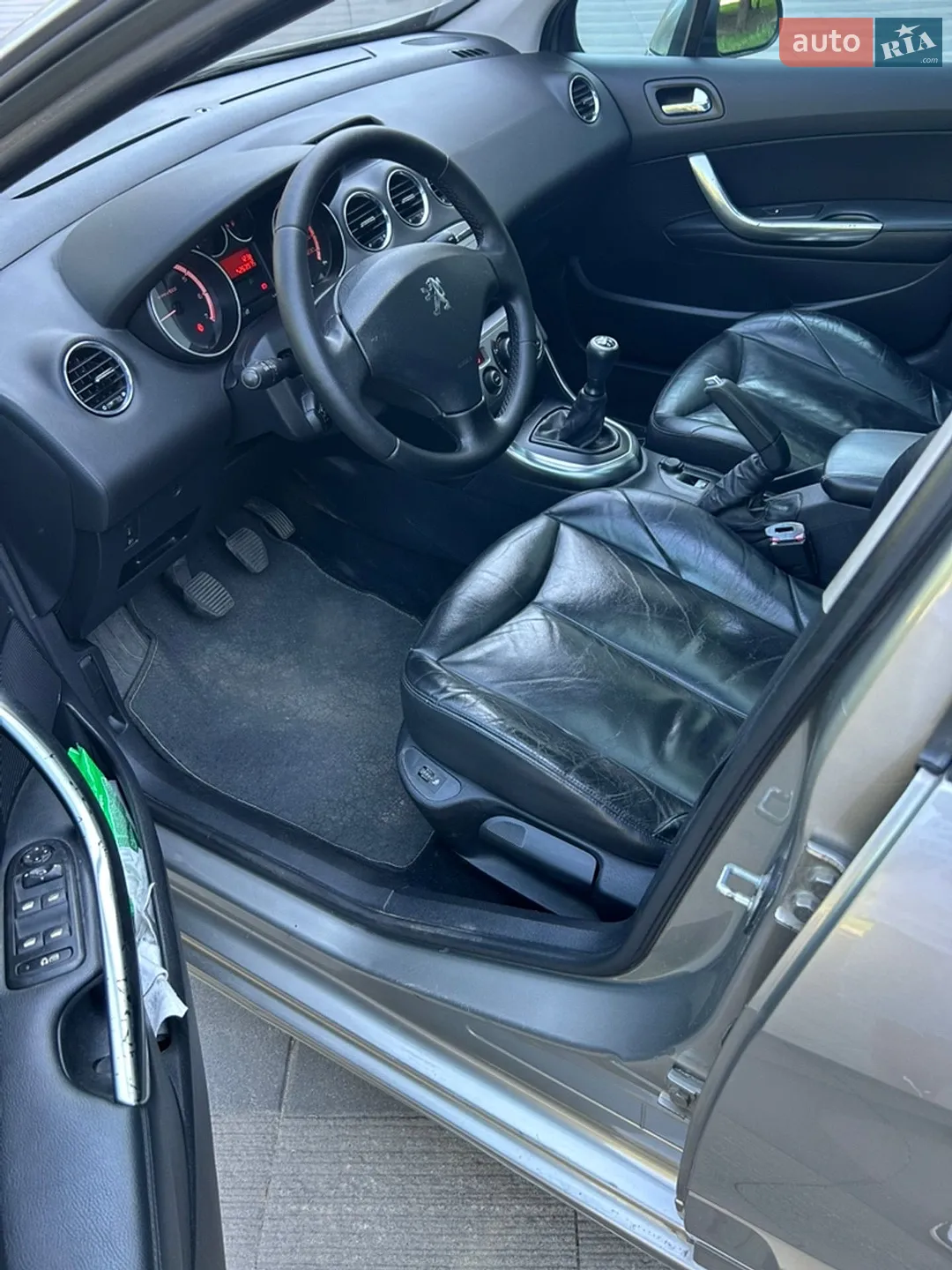 2010 Peugeot 308 - мініатюра 10