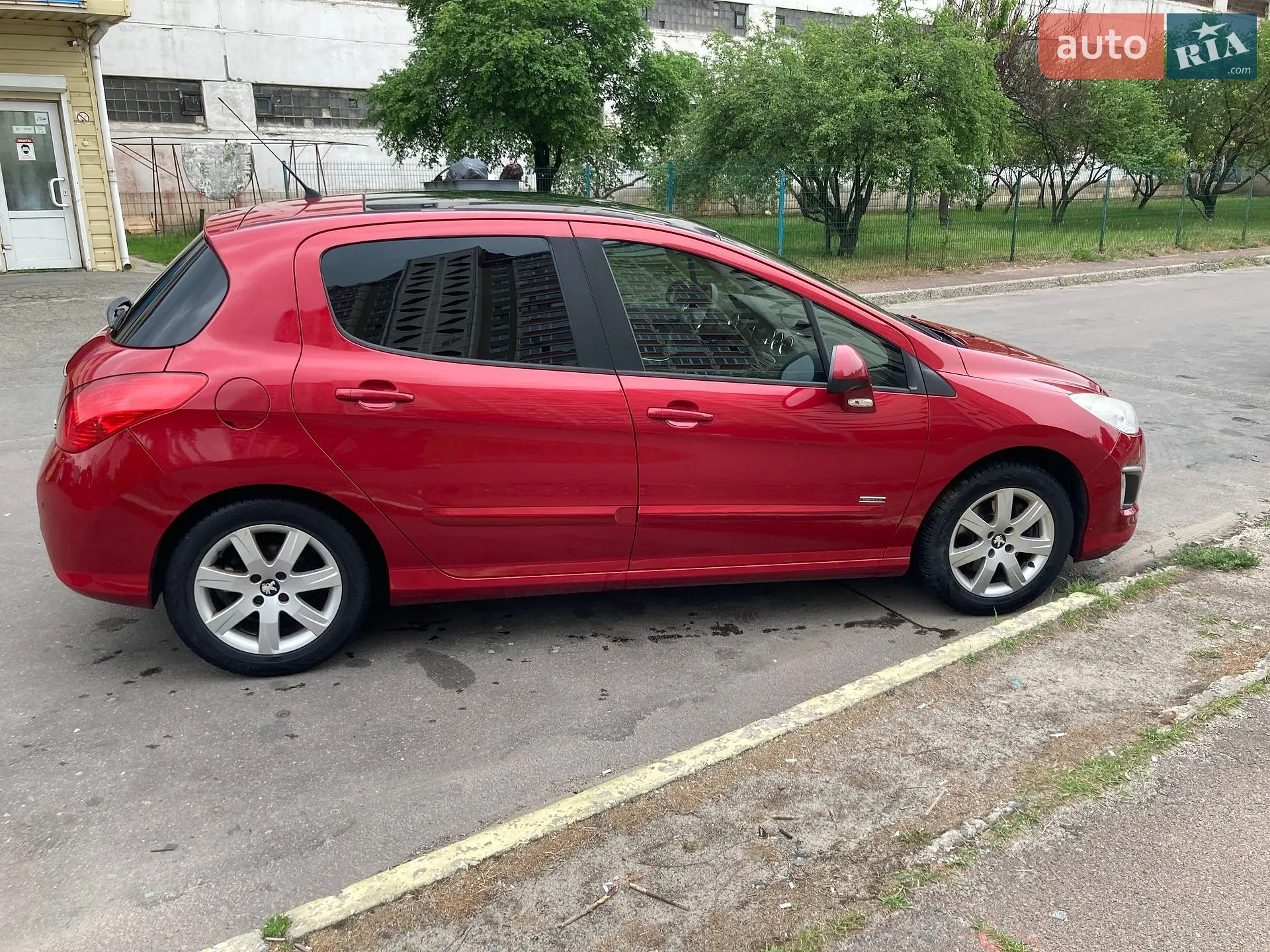 2012 Peugeot 308 - мініатюра 2