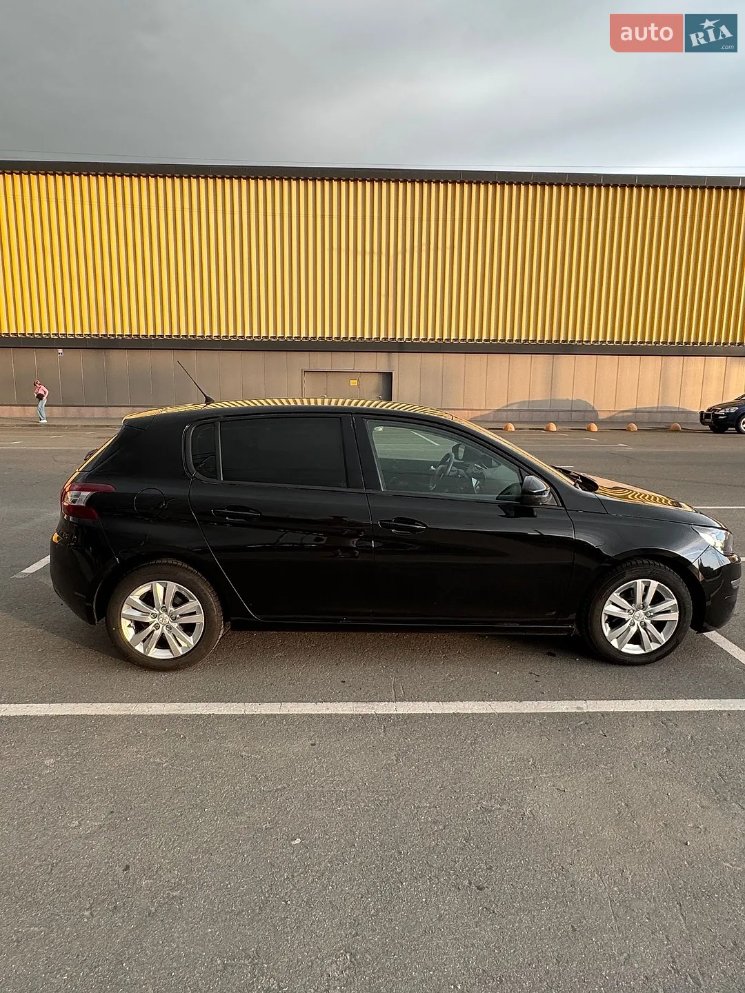2015 Peugeot 308 - мініатюра 5