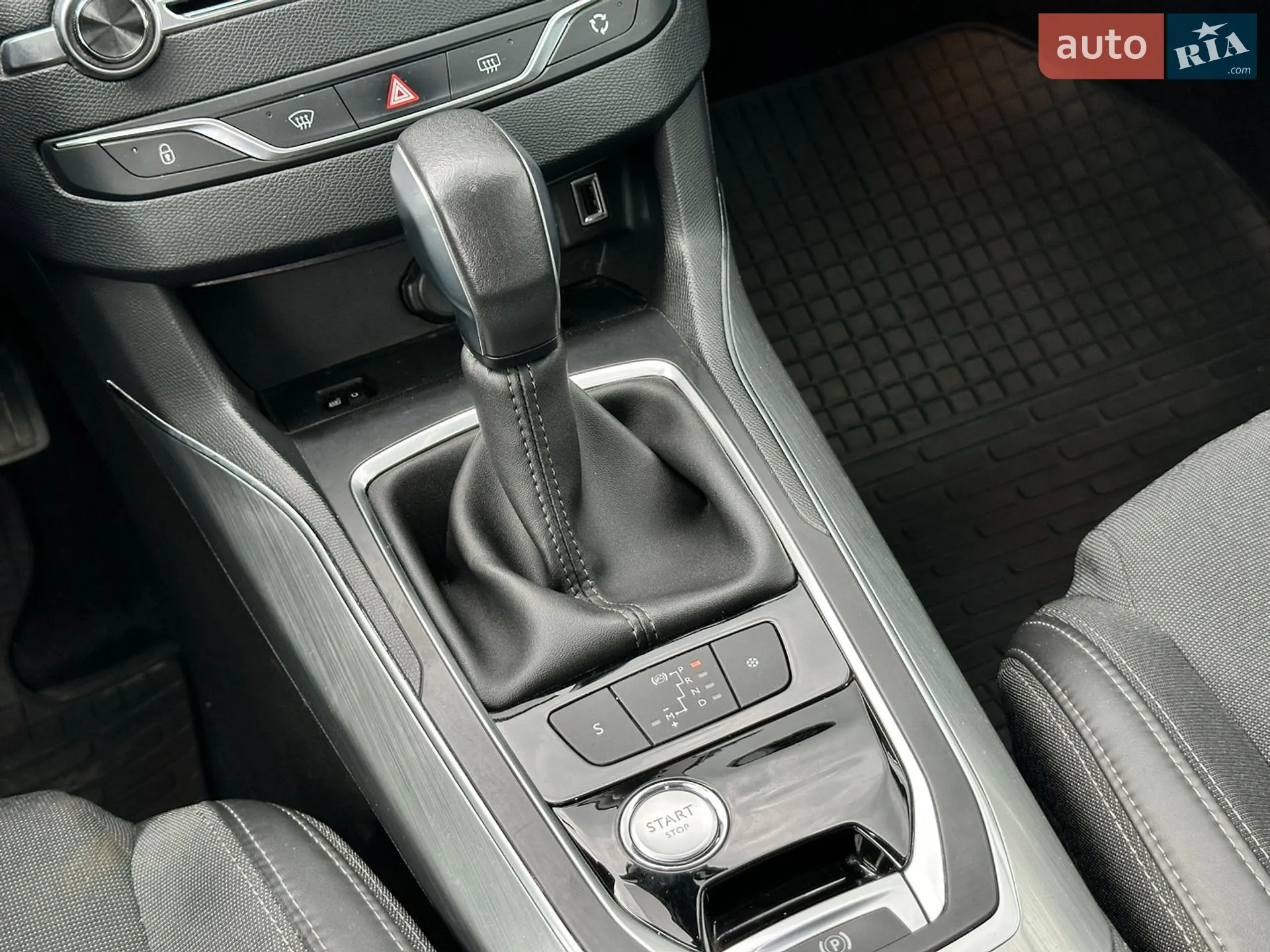 2017 Peugeot 308 - мініатюра 37