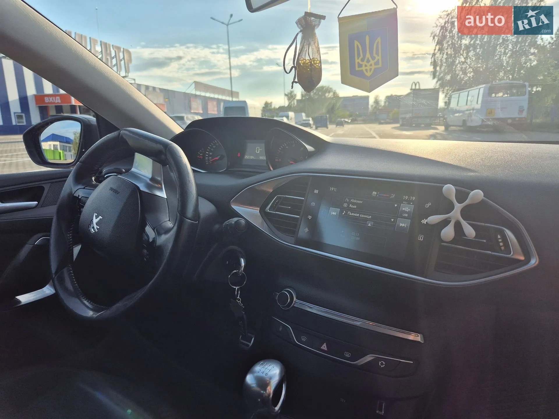 2015 Peugeot 308 - мініатюра 35