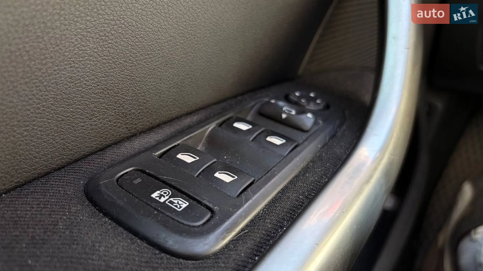 2013 Peugeot 308 - мініатюра 19