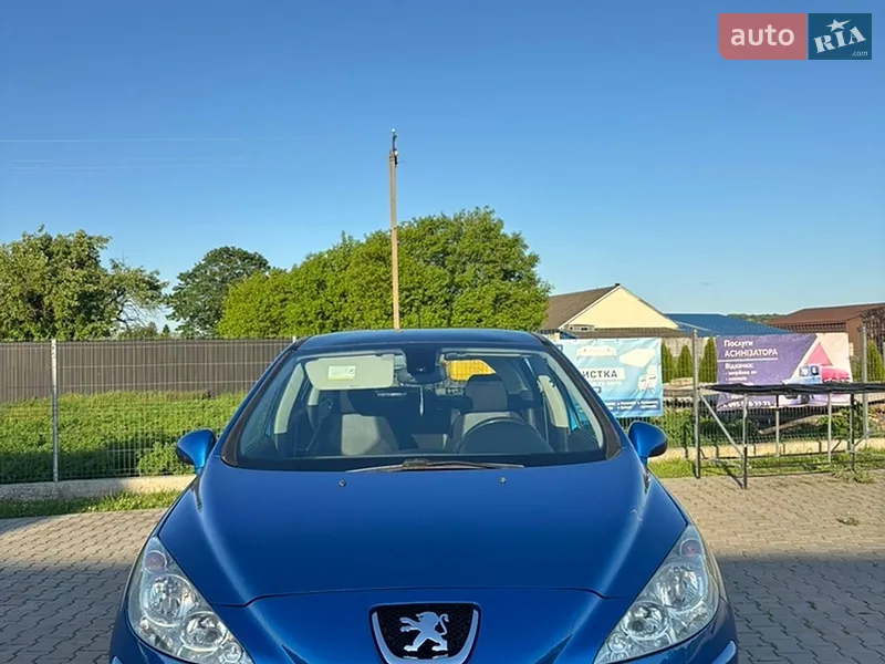 Peugeot 308