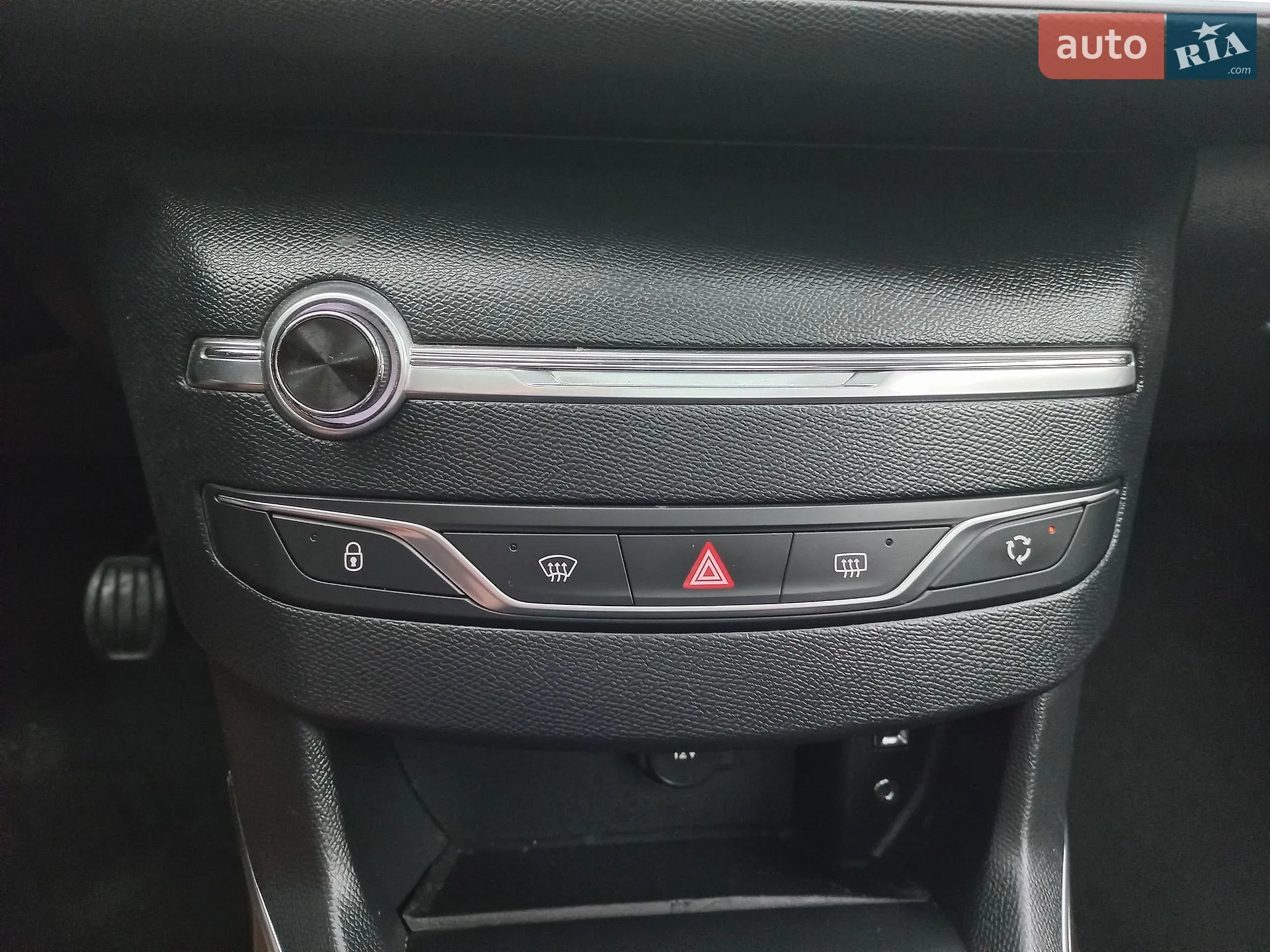 2014 Peugeot 308 - мініатюра 48