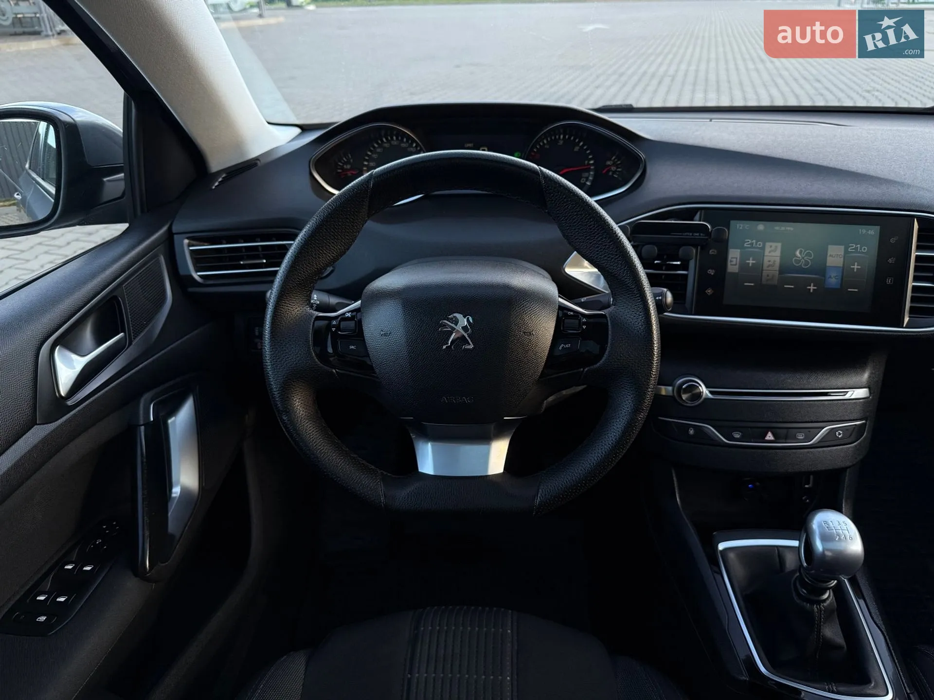 2015 Peugeot 308 - мініатюра 8
