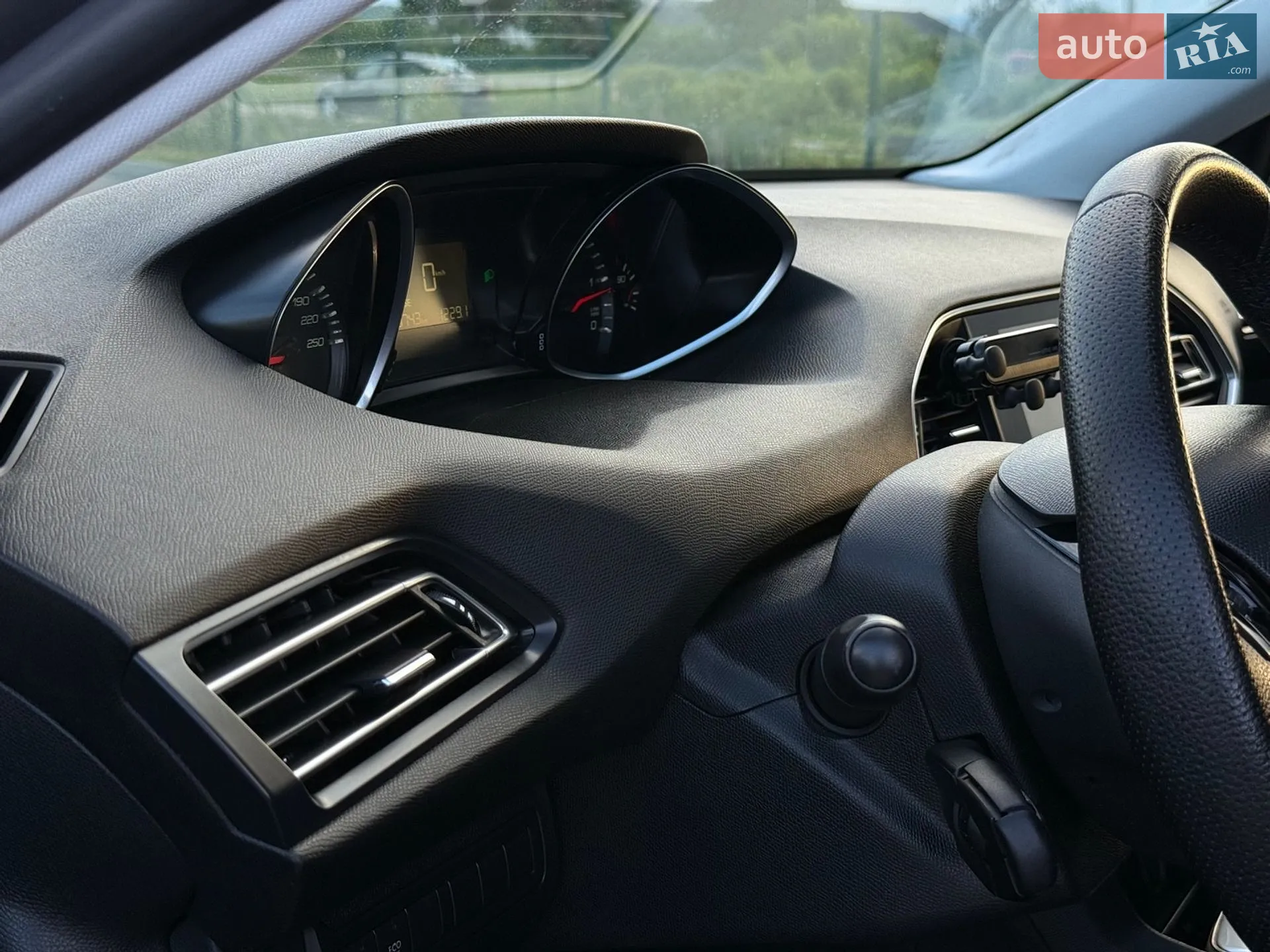 2015 Peugeot 308 - мініатюра 16