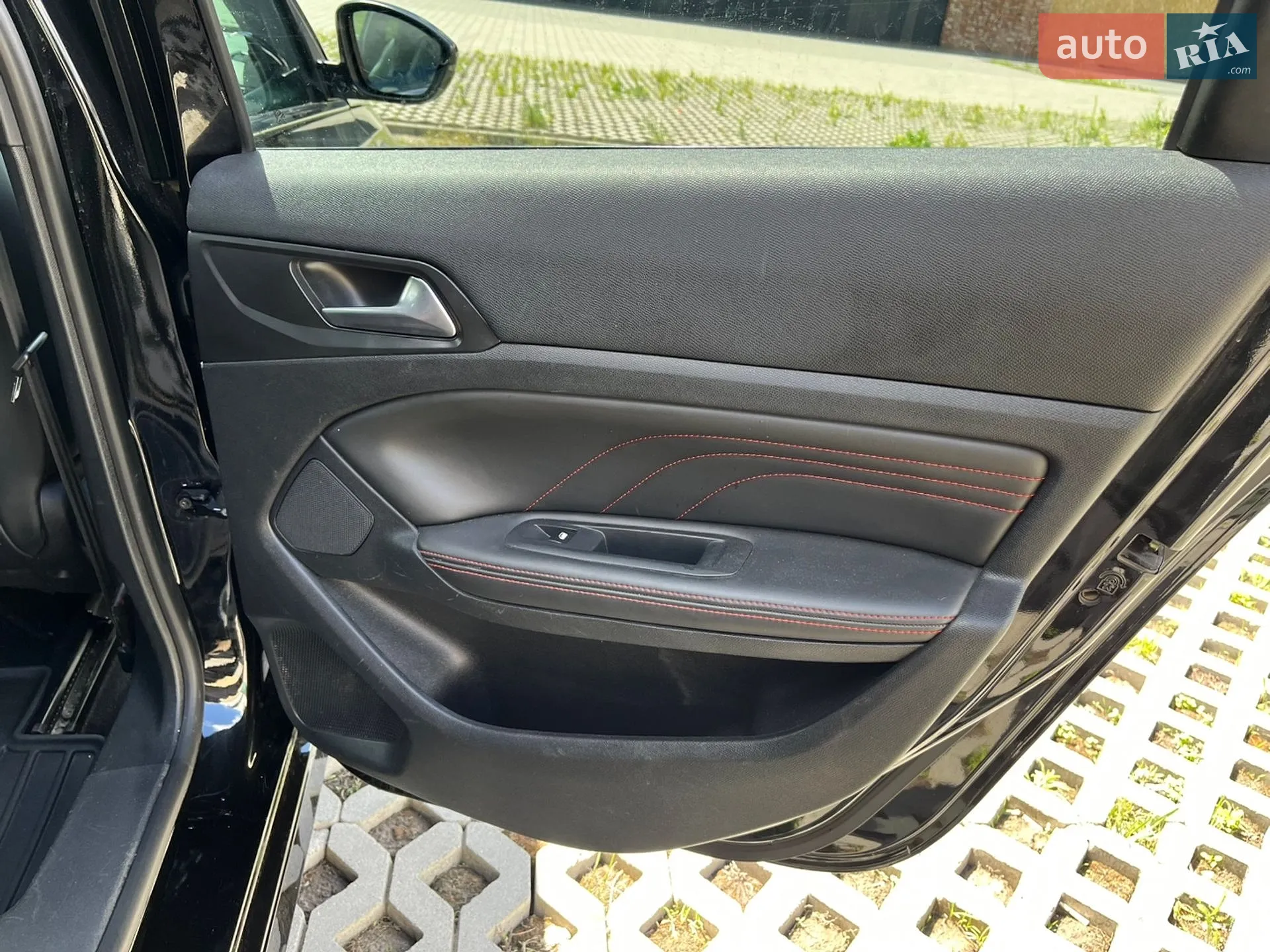 2015 Peugeot 308 - мініатюра 36
