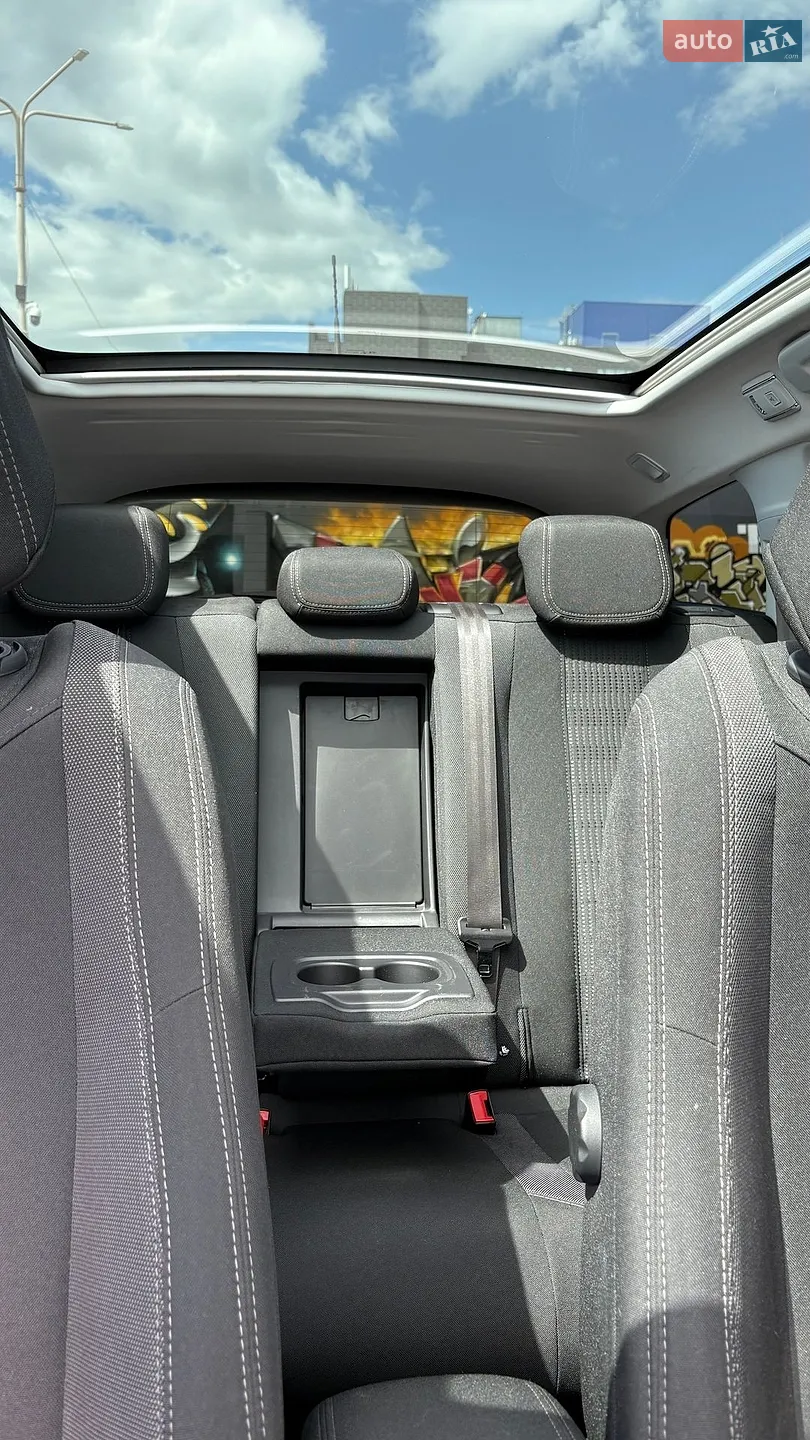 2015 Peugeot 308 - мініатюра 18
