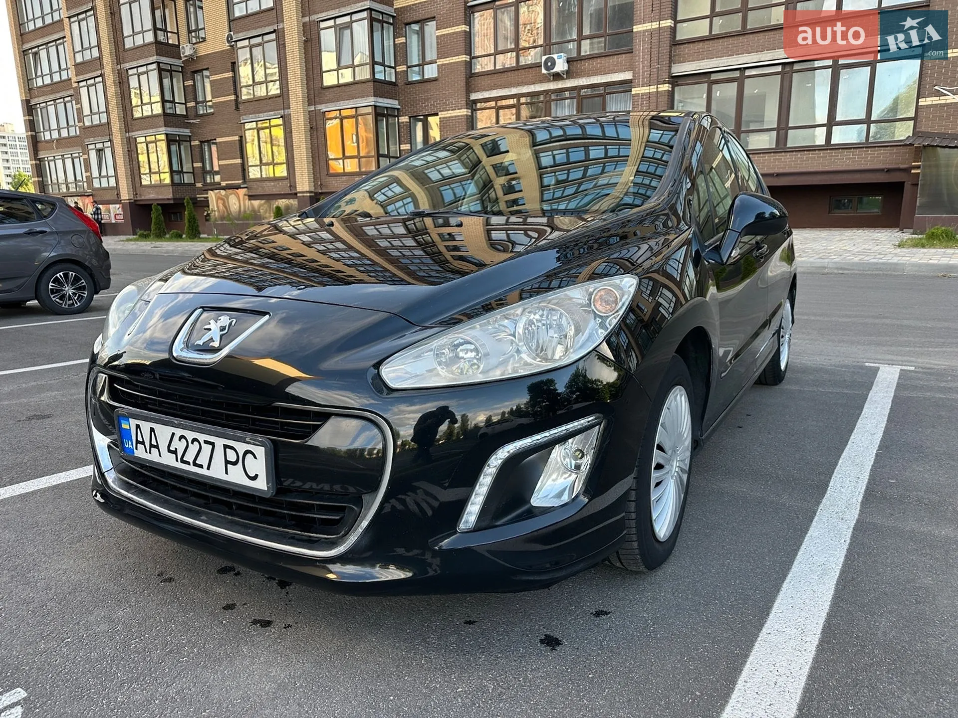 2011 Peugeot 308 - мініатюра 2