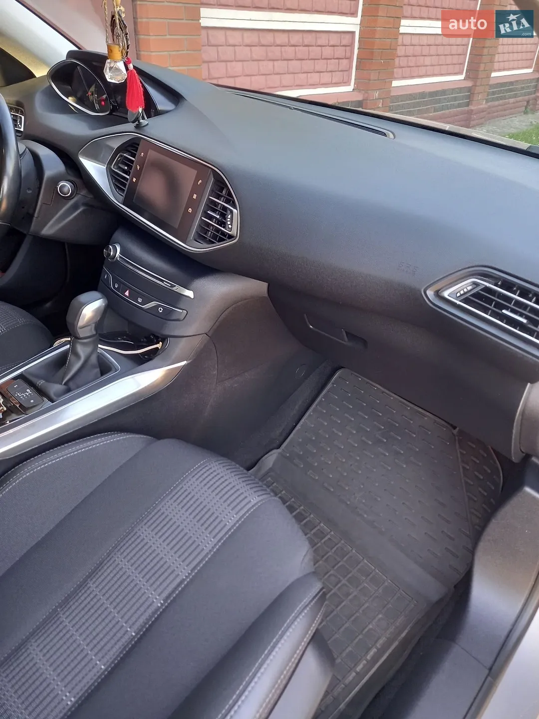 2017 Peugeot 308 - мініатюра 25