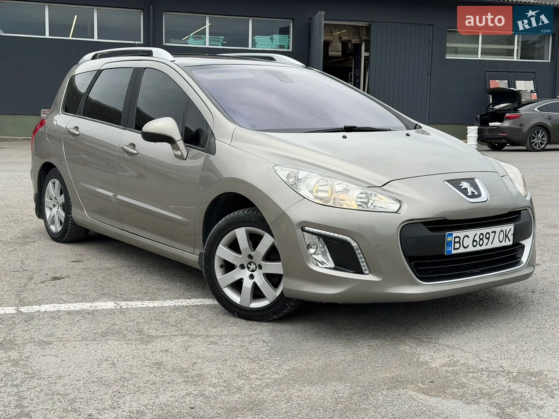 2011 Peugeot 308 - мініатюра 17