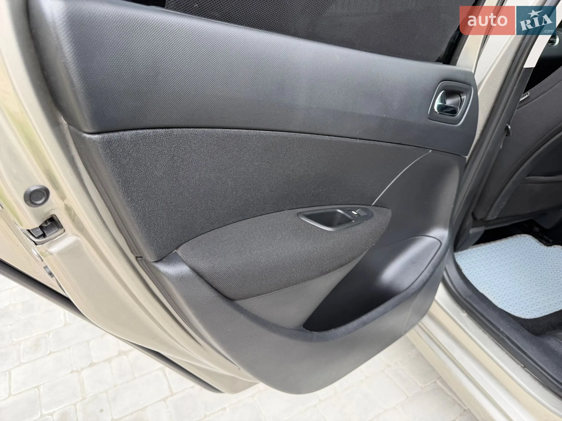 2011 Peugeot 308 - мініатюра 27