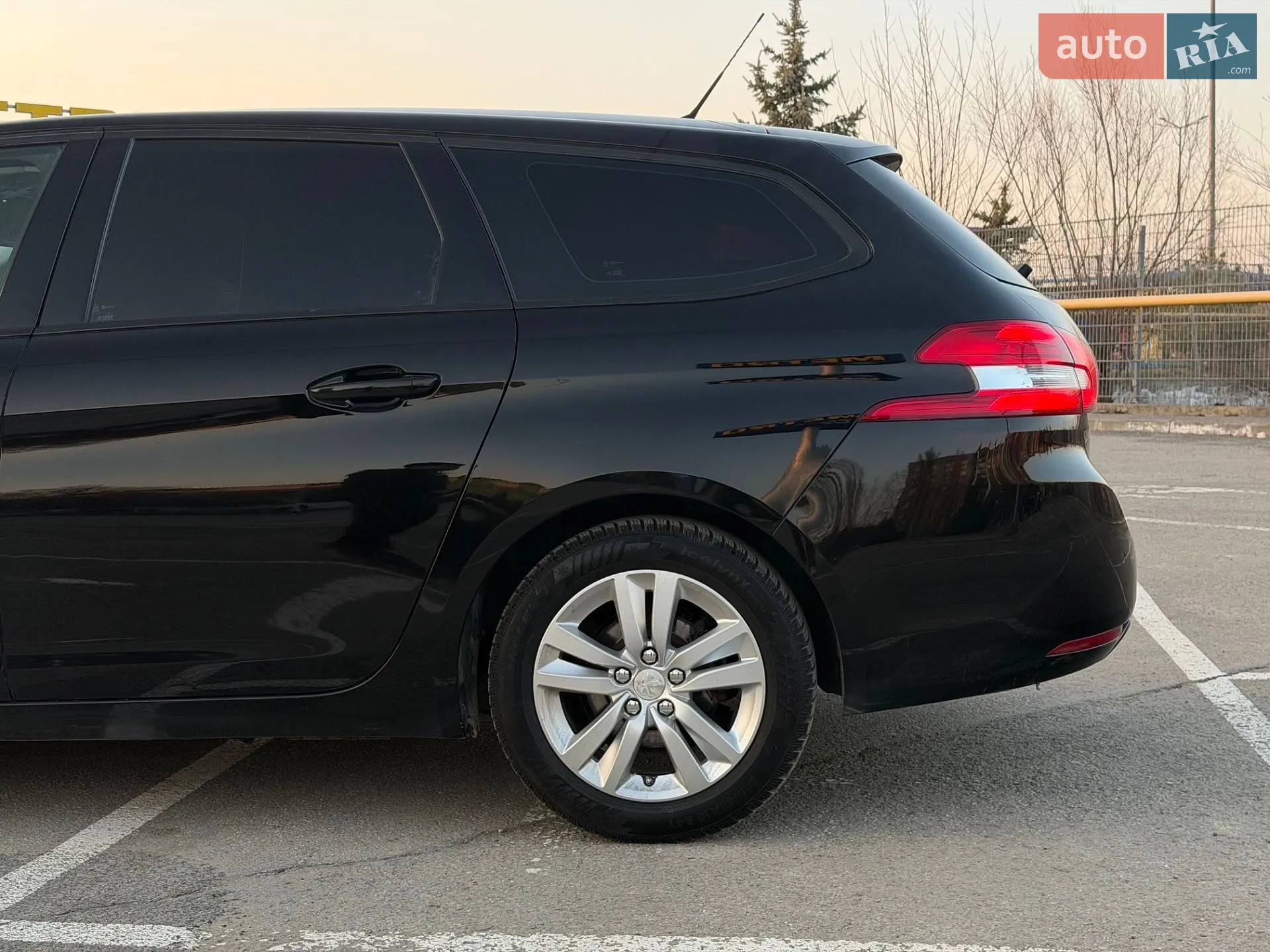 2015 Peugeot 308 - мініатюра 4