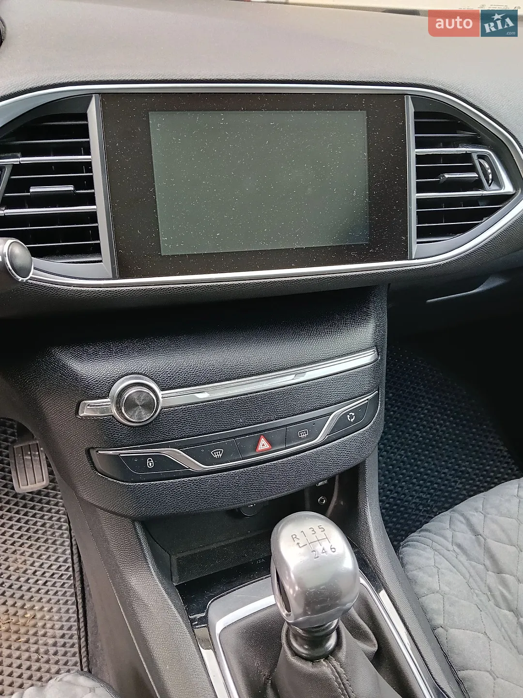 2014 Peugeot 308 - мініатюра 15