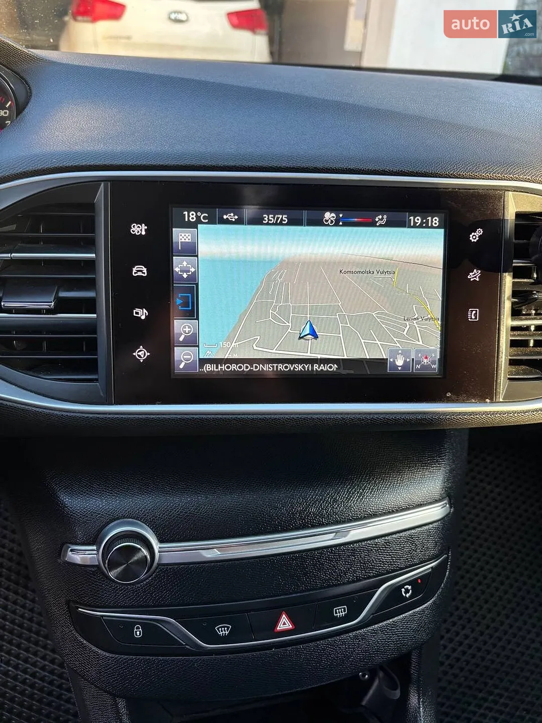 2014 Peugeot 308 - мініатюра 7