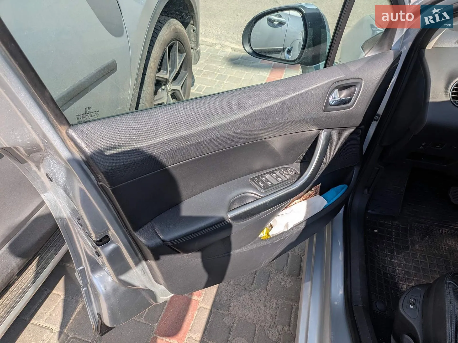 2012 Peugeot 308 - мініатюра 5