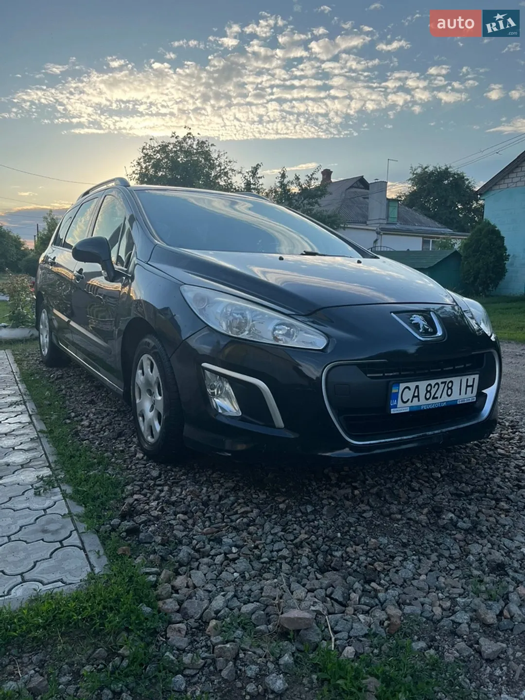 2011 Peugeot 308 - фото 1