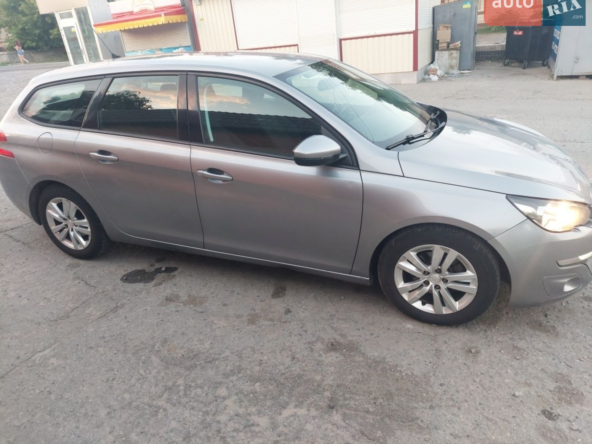 2015 Peugeot 308 - мініатюра 3