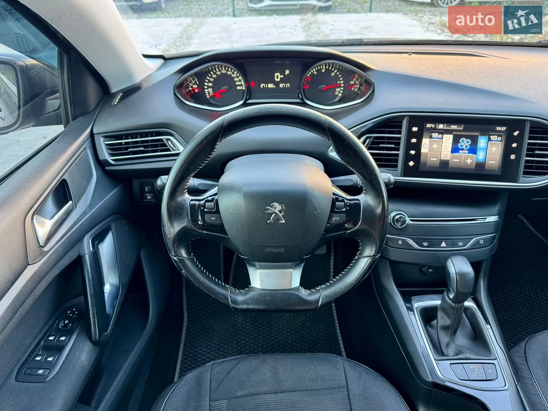 2016 Peugeot 308 - мініатюра 11