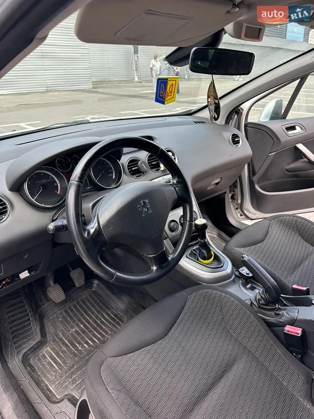 2010 Peugeot 308 - мініатюра 8