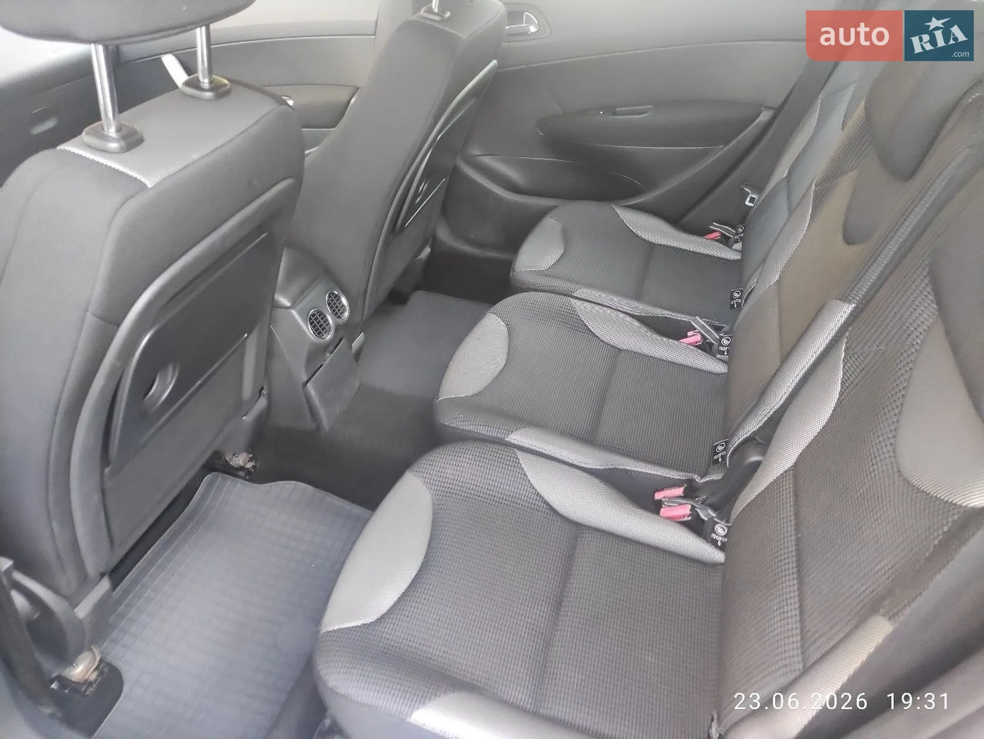 2011 Peugeot 308 - мініатюра 12