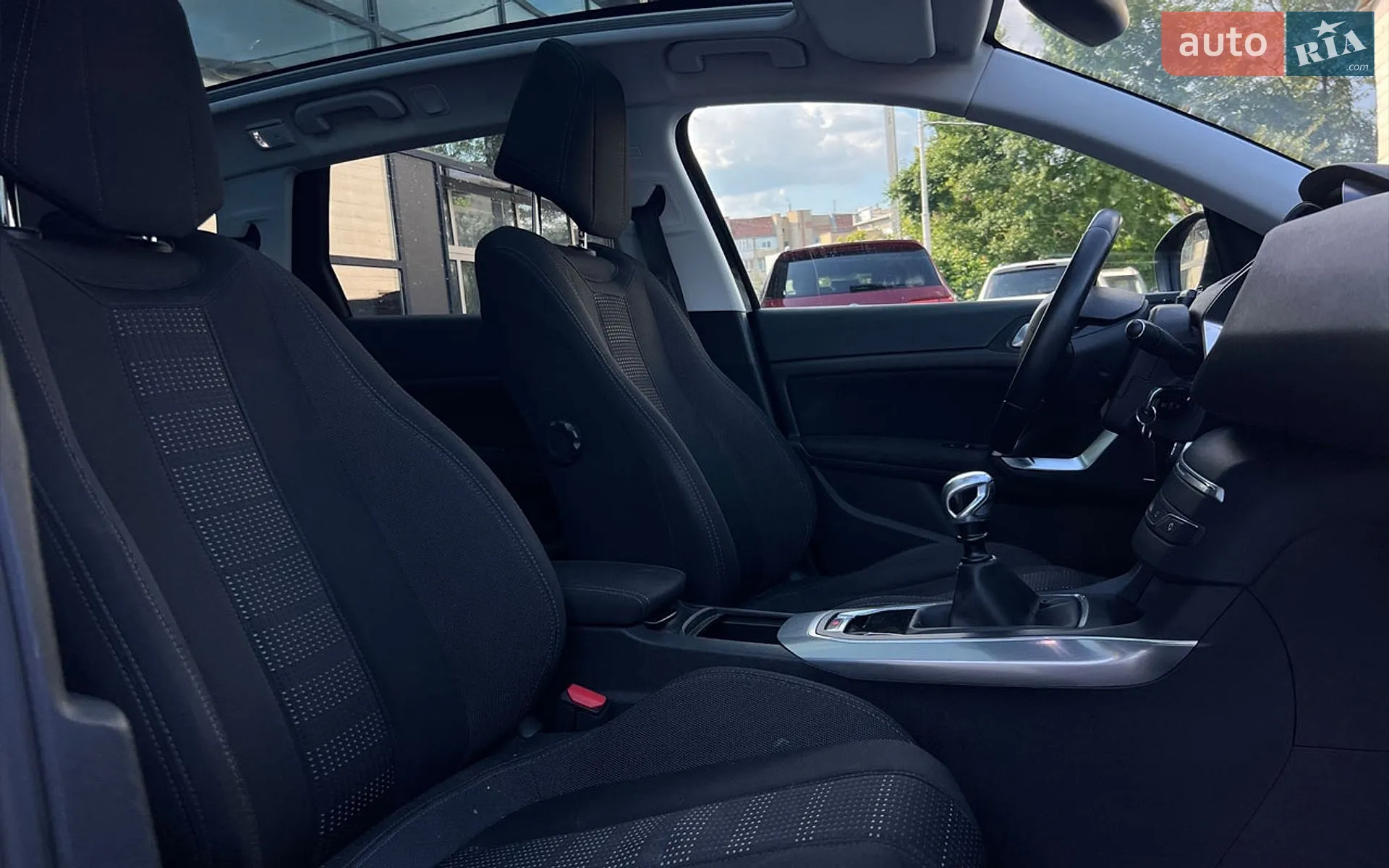 2015 Peugeot 308 - мініатюра 17