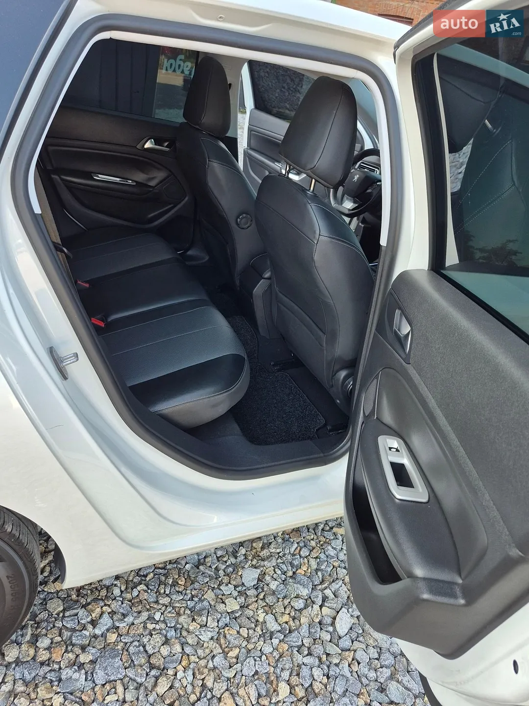 2014 Peugeot 308 - мініатюра 16