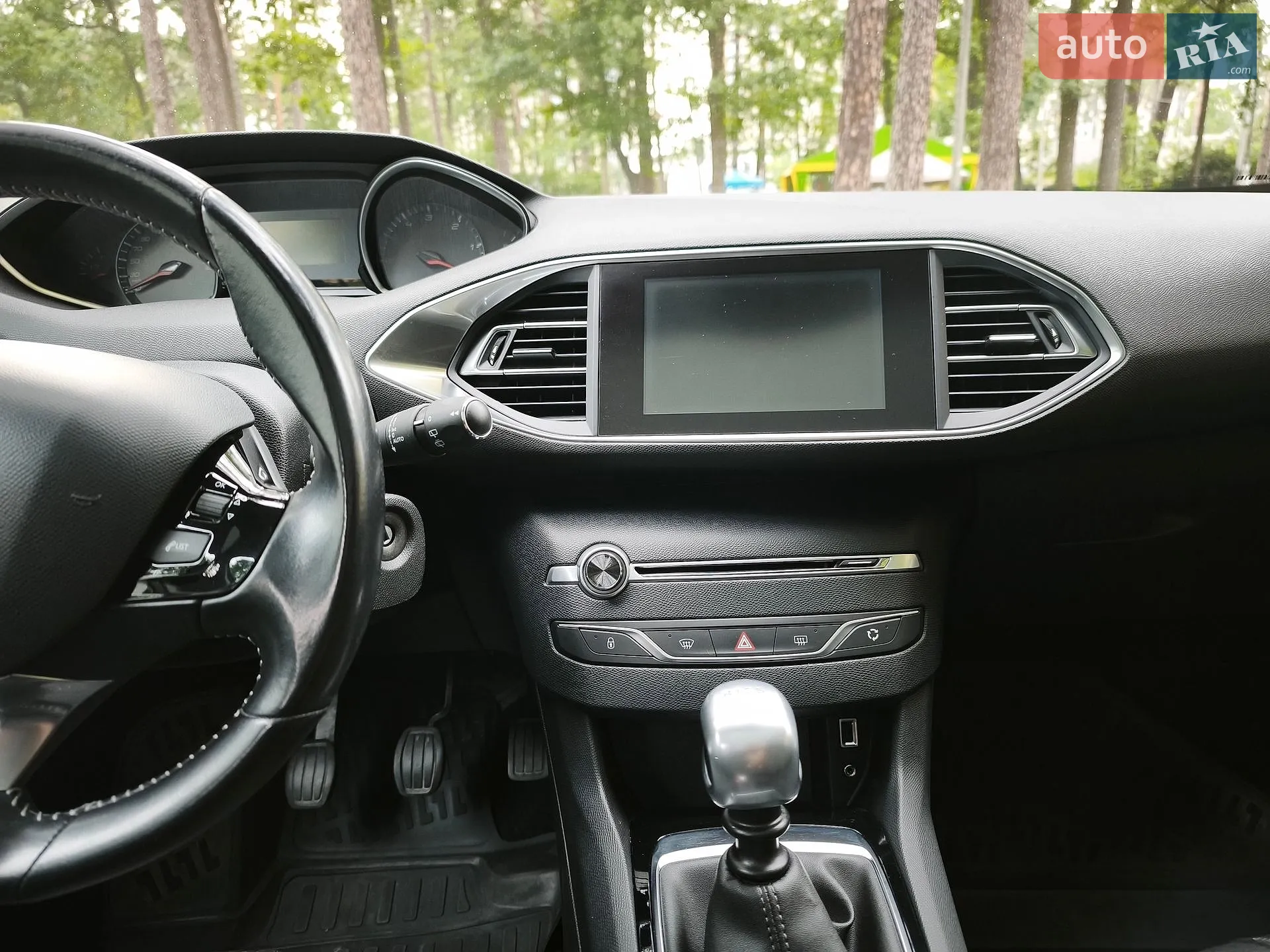 2015 Peugeot 308 - мініатюра 28
