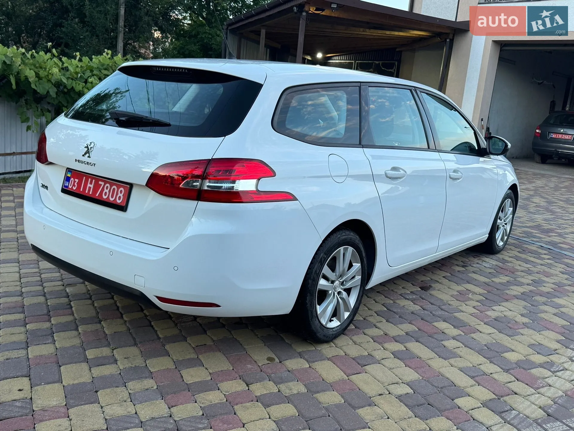 2017 Peugeot 308 - мініатюра 13