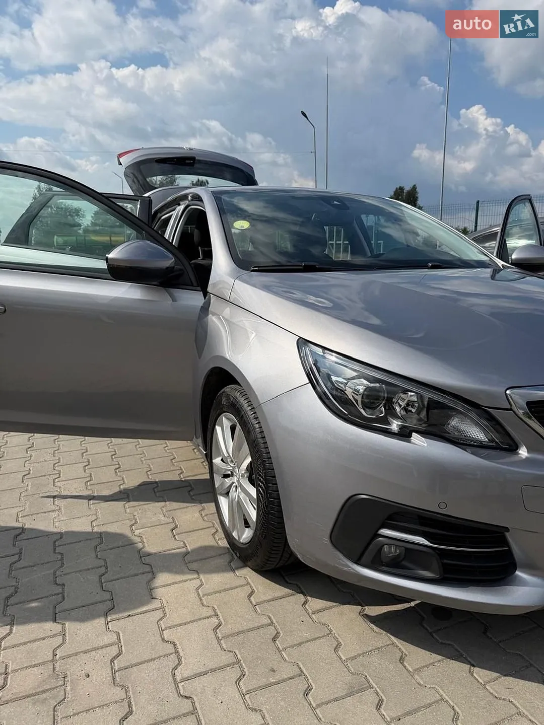 2019 Peugeot 308 - фото 1