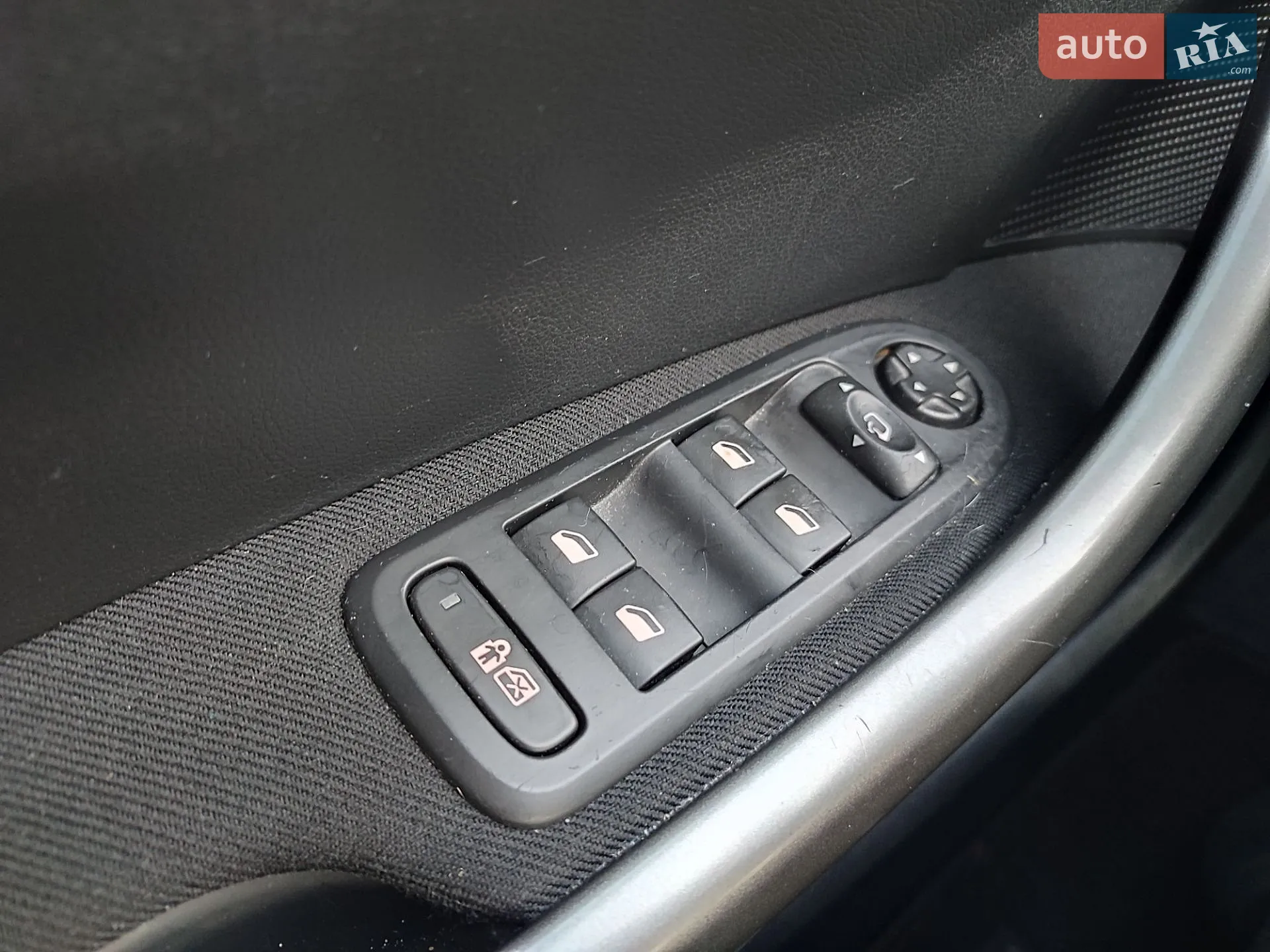 2012 Peugeot 308 - мініатюра 34