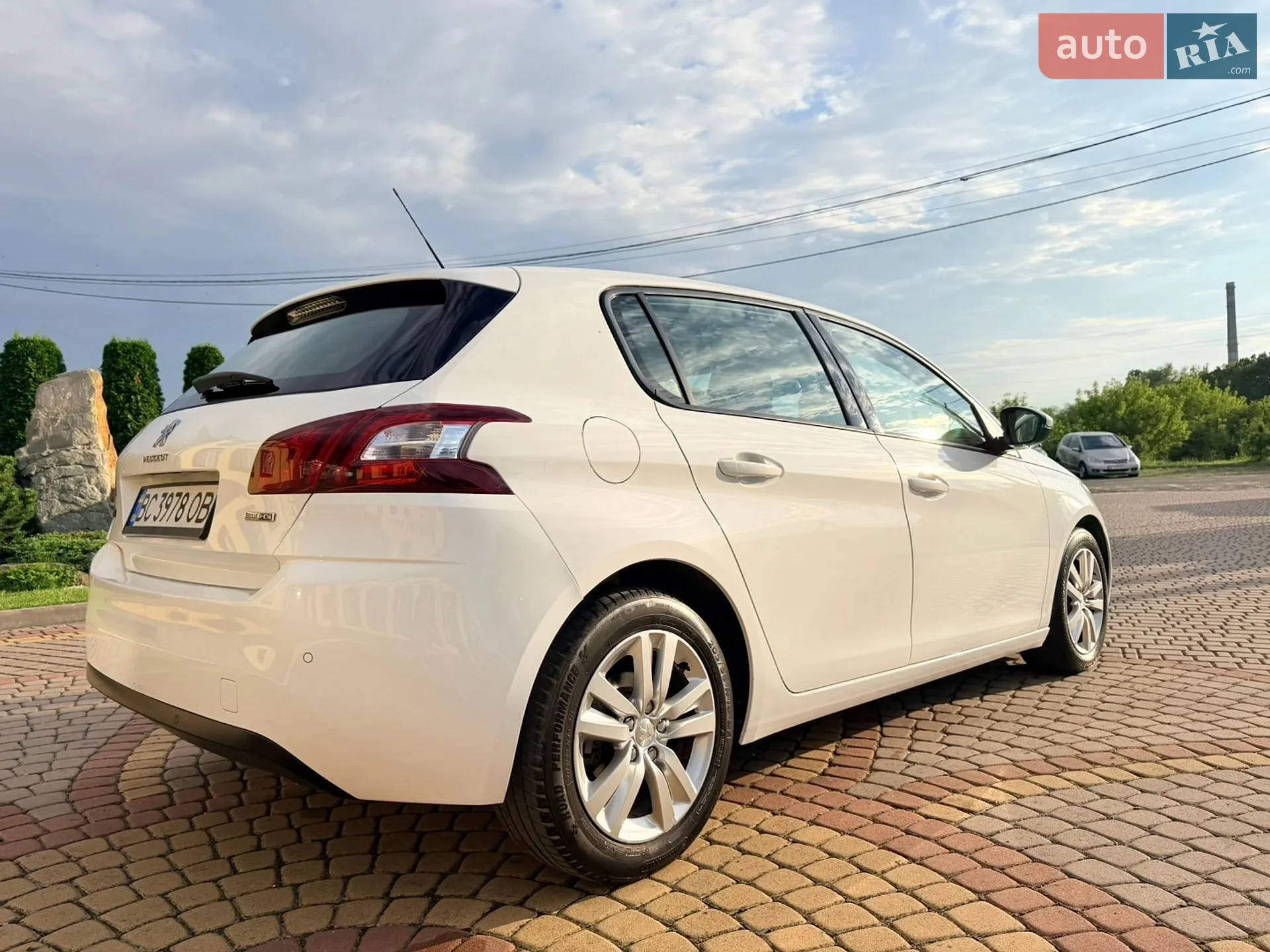 2016 Peugeot 308 - мініатюра 18