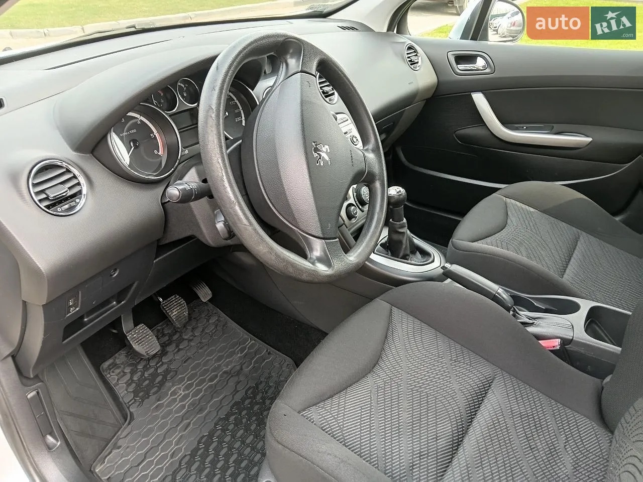 2010 Peugeot 308 - мініатюра 11