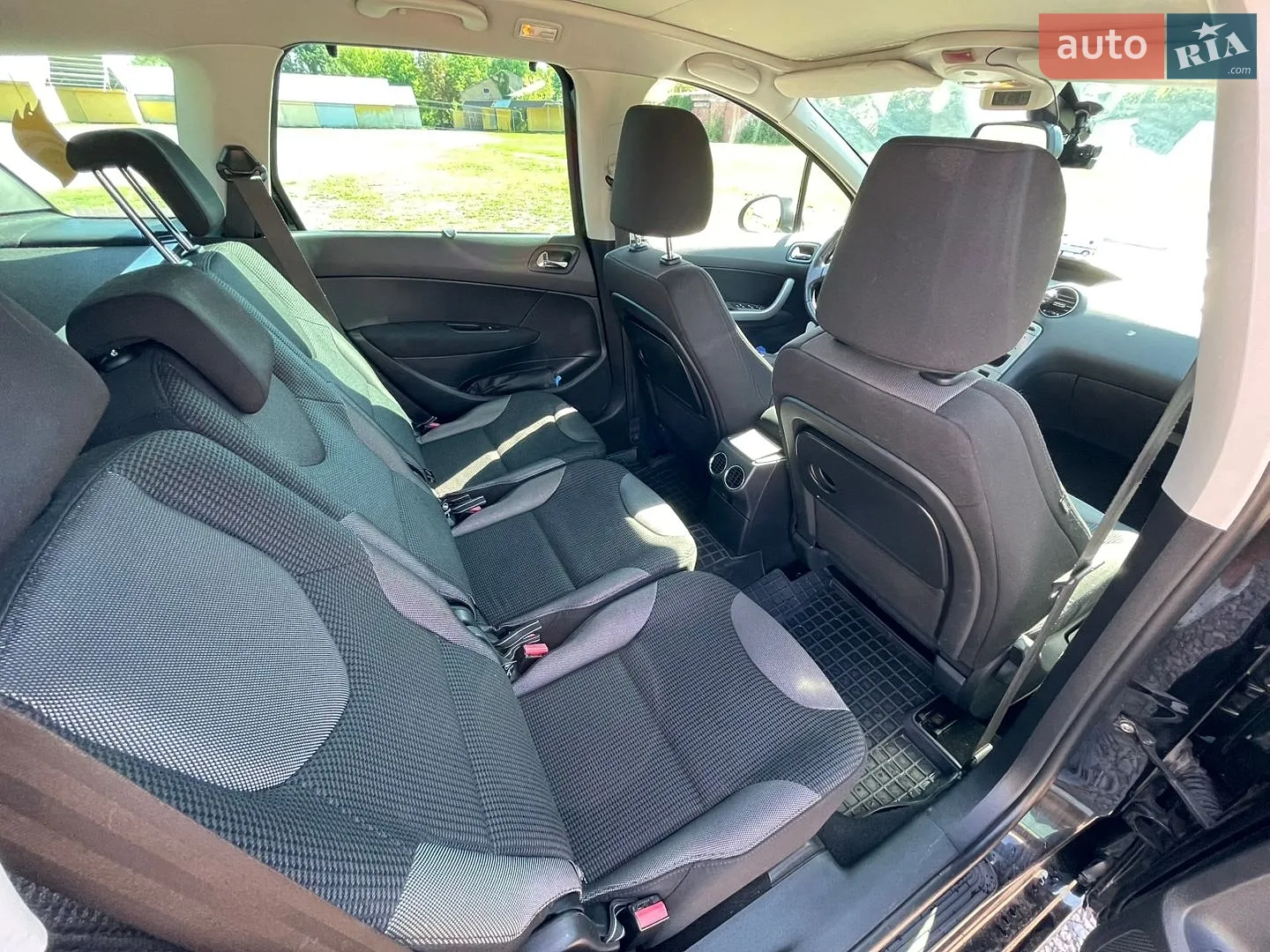2011 Peugeot 308 - мініатюра 11
