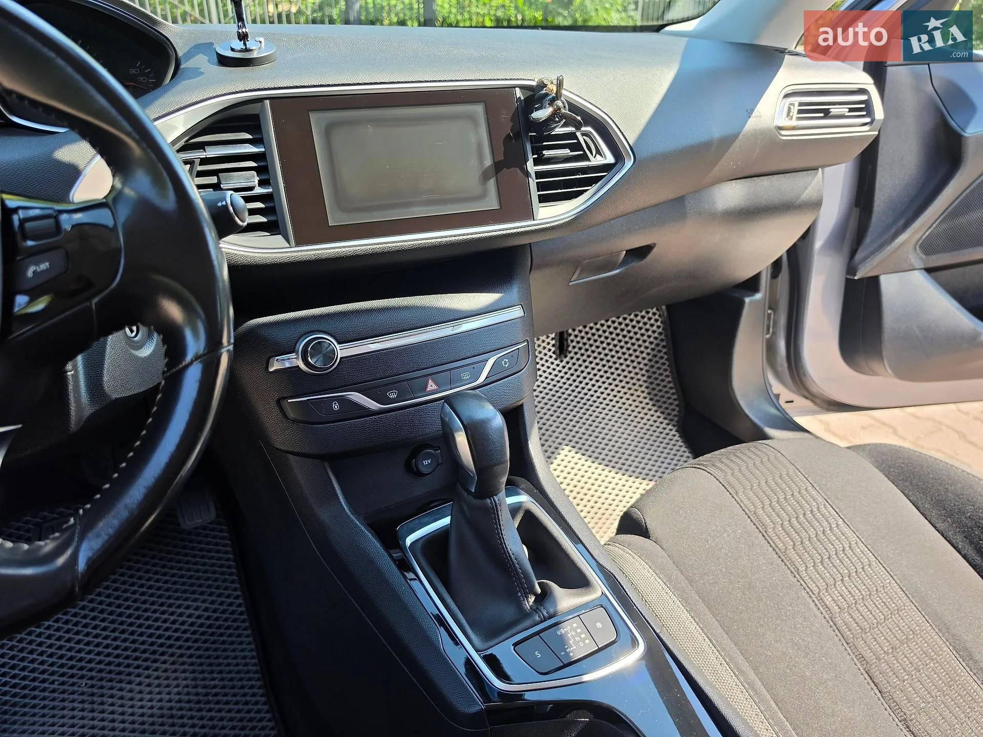 2015 Peugeot 308 - мініатюра 33