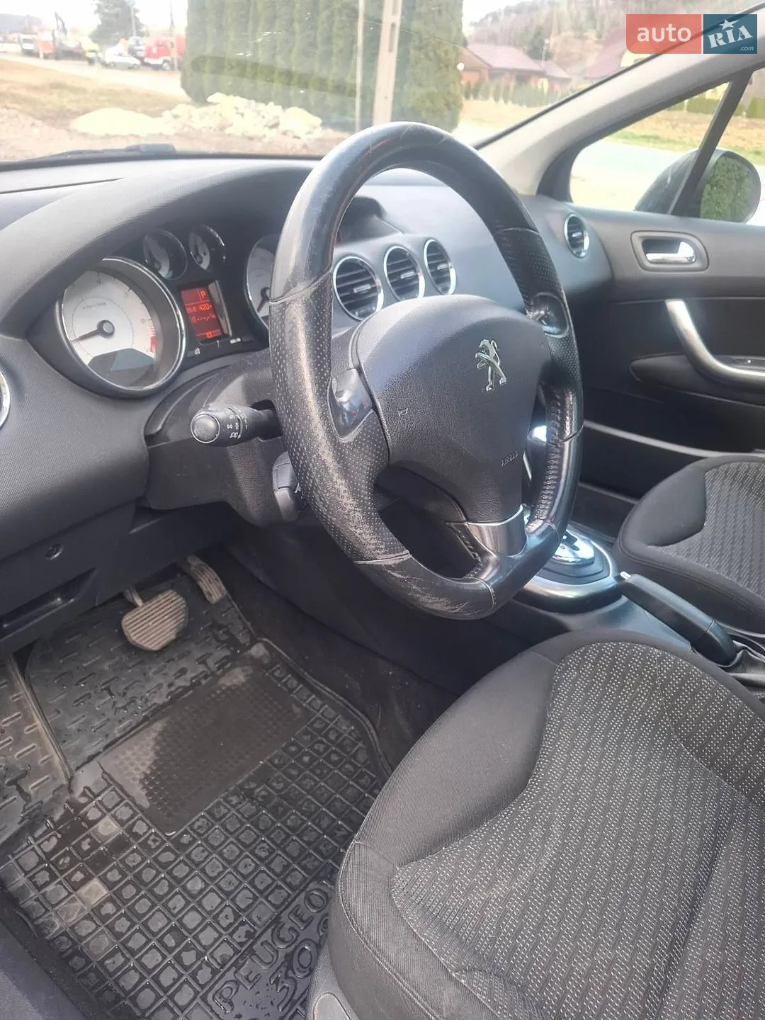 2012 Peugeot 308 - мініатюра 10