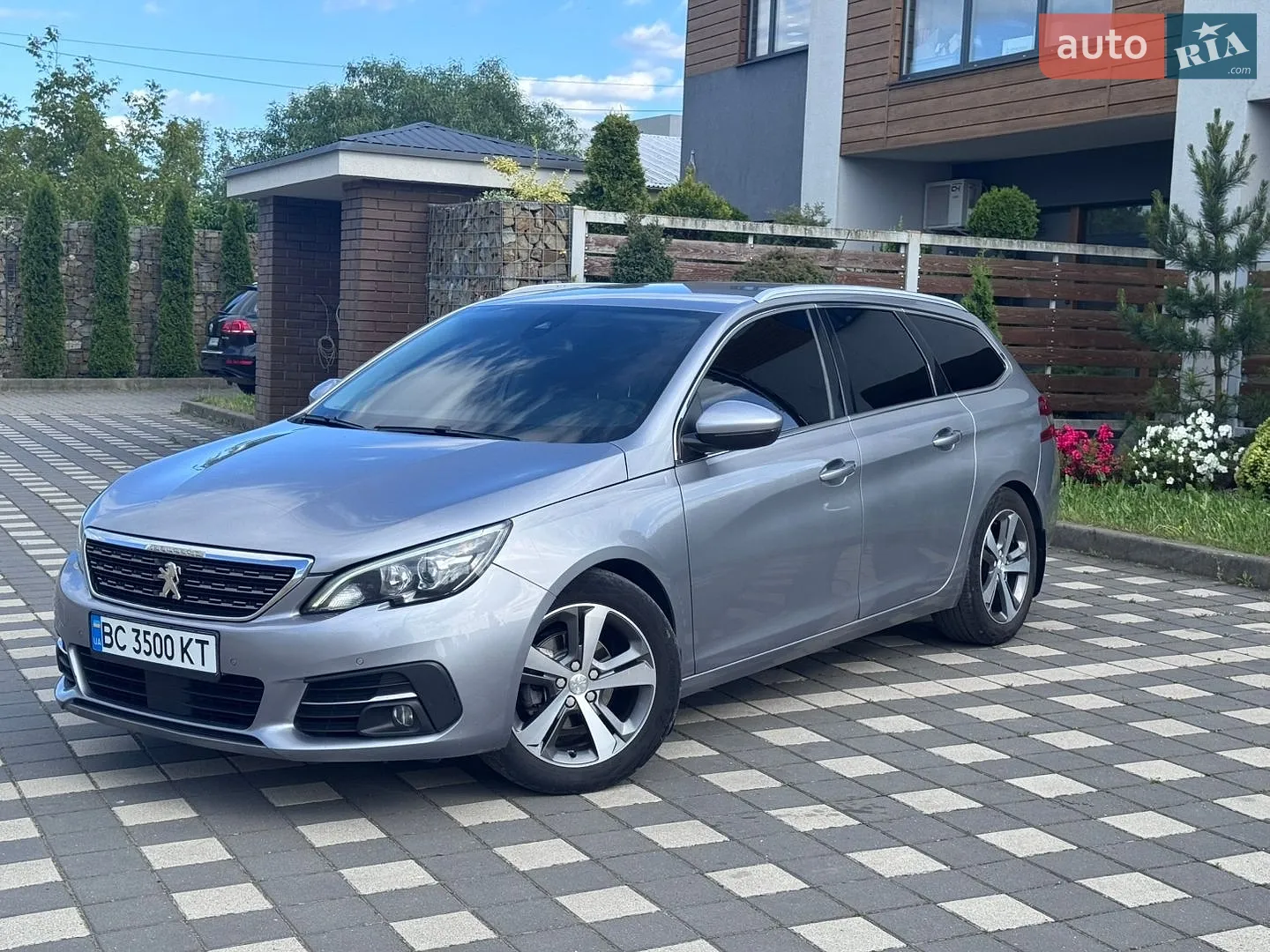 2017 Peugeot 308 - мініатюра 2
