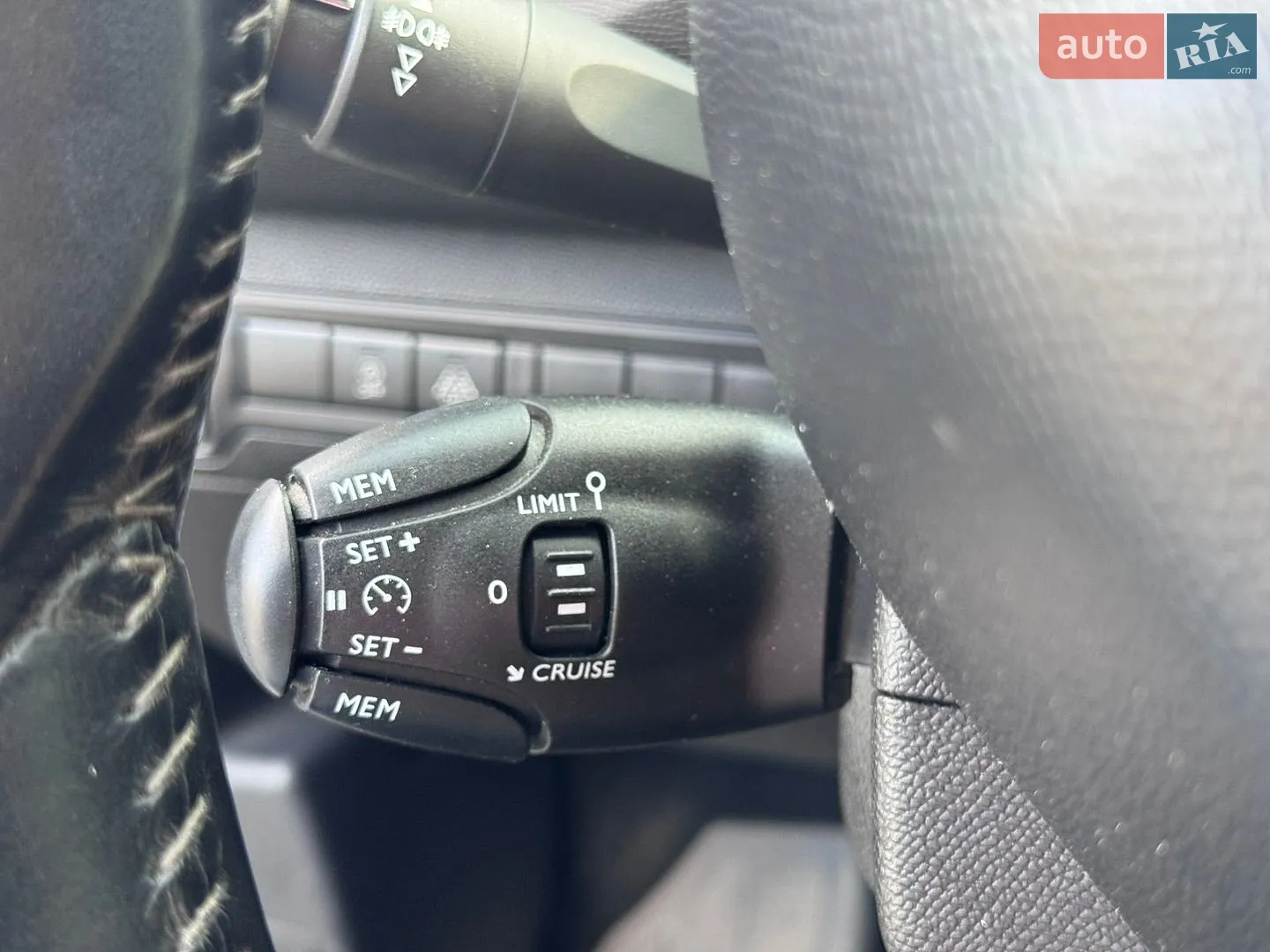 2017 Peugeot 308 - мініатюра 27