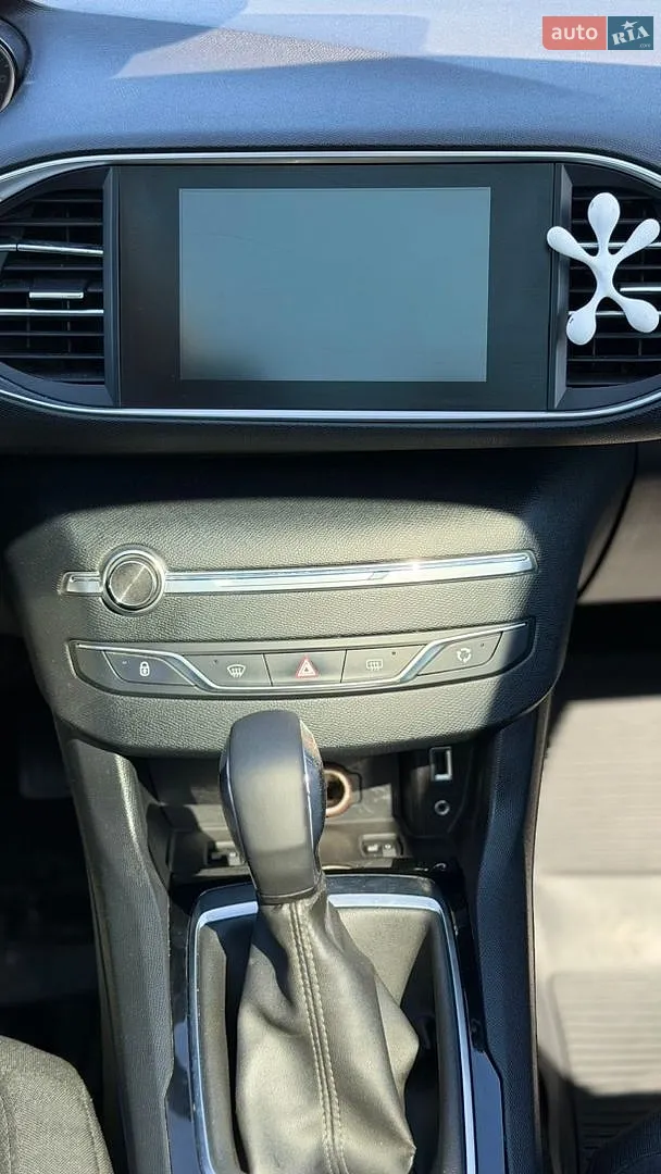 2015 Peugeot 308 - мініатюра 17